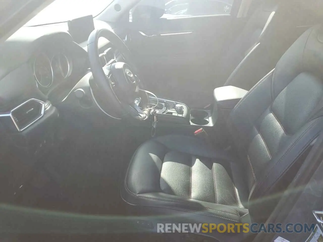 7 fotografías del automóvil dañado JM3KFACY7M0369238 MAZDA CX-5 2021