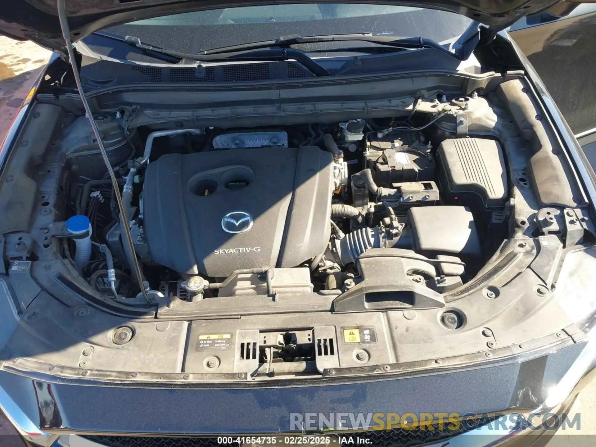 10 fotografías del automóvil dañado JM3KFADM1M0406098 MAZDA CX-5 2021