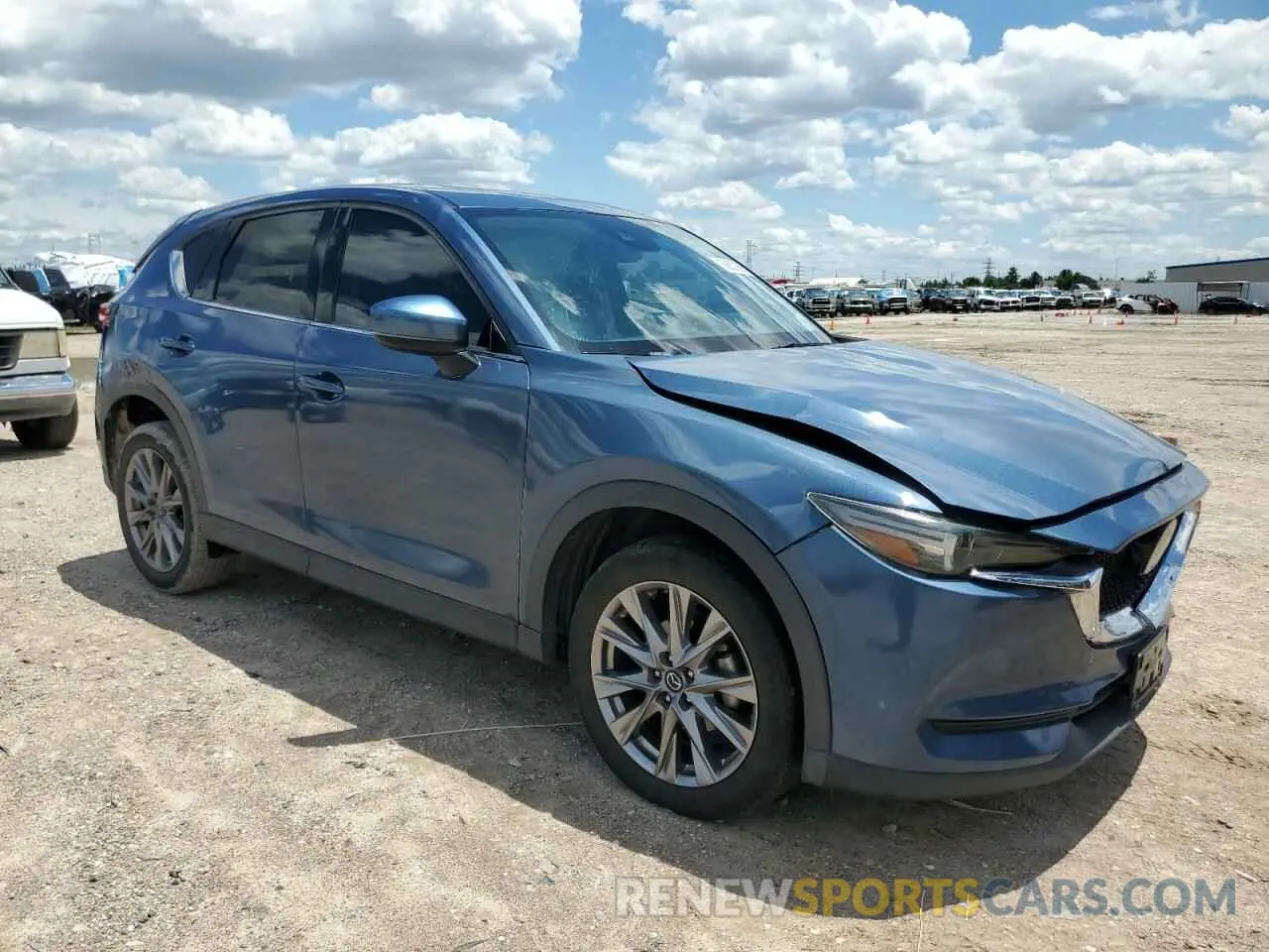 4 fotografías del automóvil dañado JM3KFADM1M1324883 MAZDA CX-5 2021