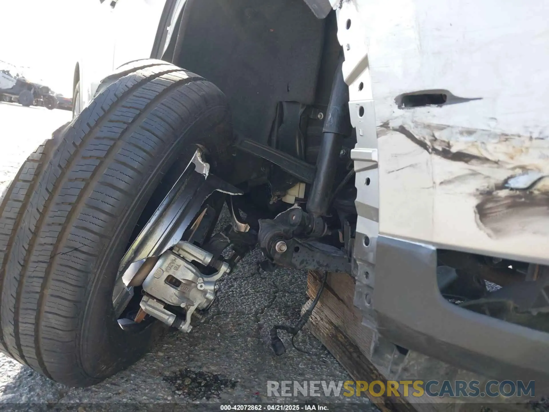18 fotografías del automóvil dañado JM3KFADM1M1393251 MAZDA CX-5 2021