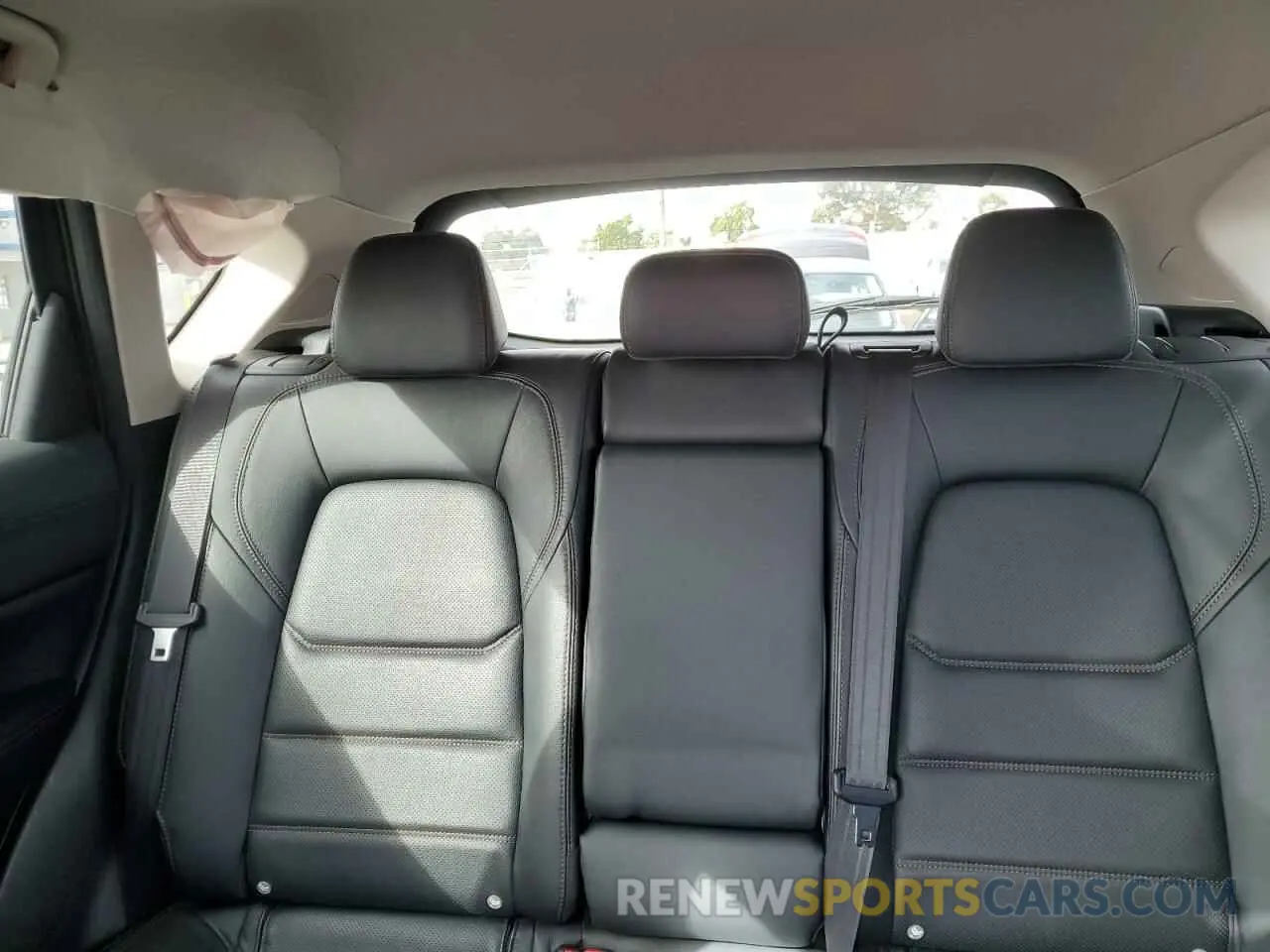 10 fotografías del automóvil dañado JM3KFADM1M1395789 MAZDA CX-5 2021