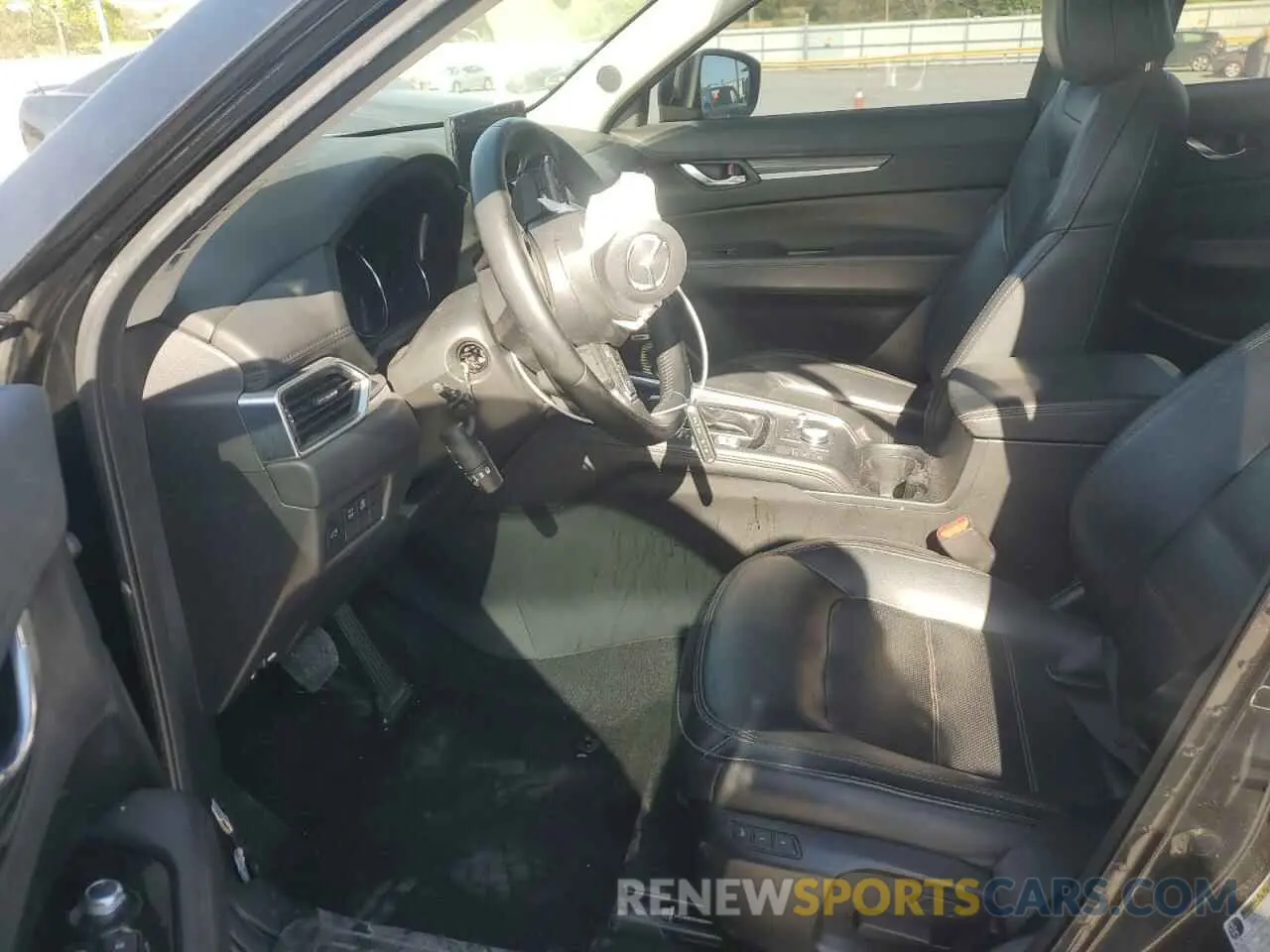 7 fotografías del automóvil dañado JM3KFADM2M0390669 MAZDA CX-5 2021
