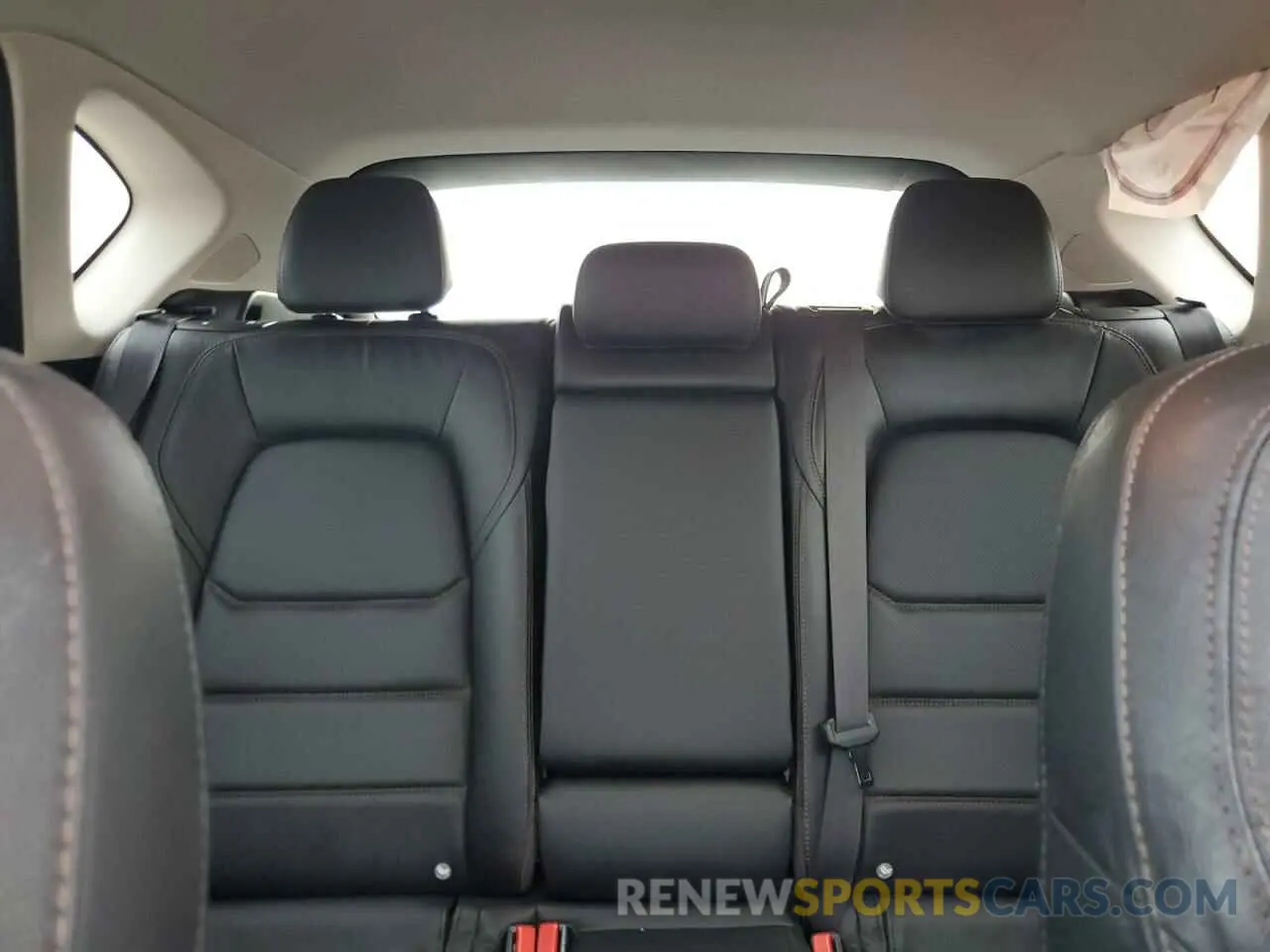 10 fotografías del automóvil dañado JM3KFADM3M0478209 MAZDA CX-5 2021