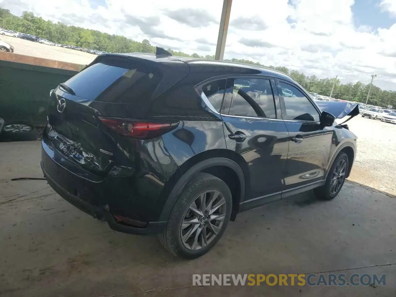 3 fotografías del automóvil dañado JM3KFADM3M1335593 MAZDA CX-5 2021
