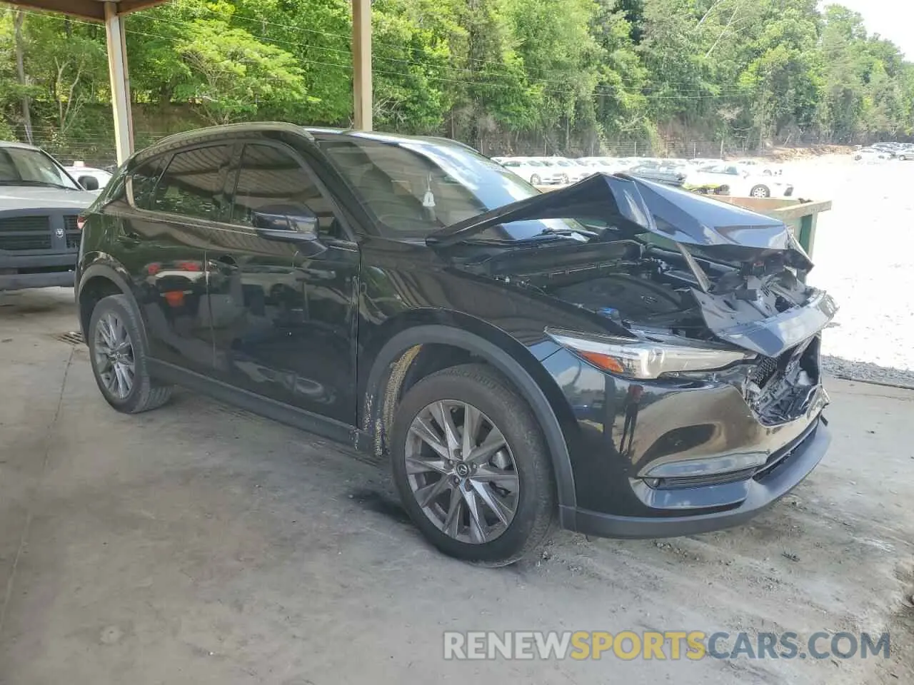 4 fotografías del automóvil dañado JM3KFADM3M1335593 MAZDA CX-5 2021