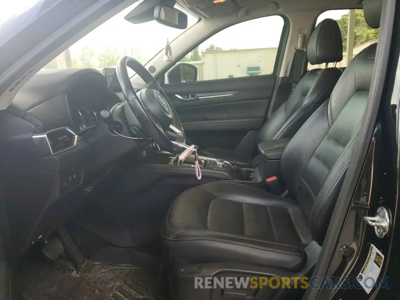 7 fotografías del automóvil dañado JM3KFADM3M1335593 MAZDA CX-5 2021