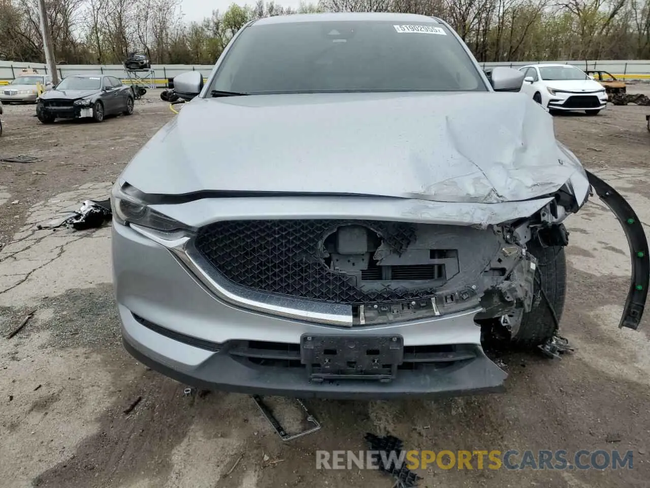 5 fotografías del automóvil dañado JM3KFADM4M0387532 MAZDA CX-5 2021