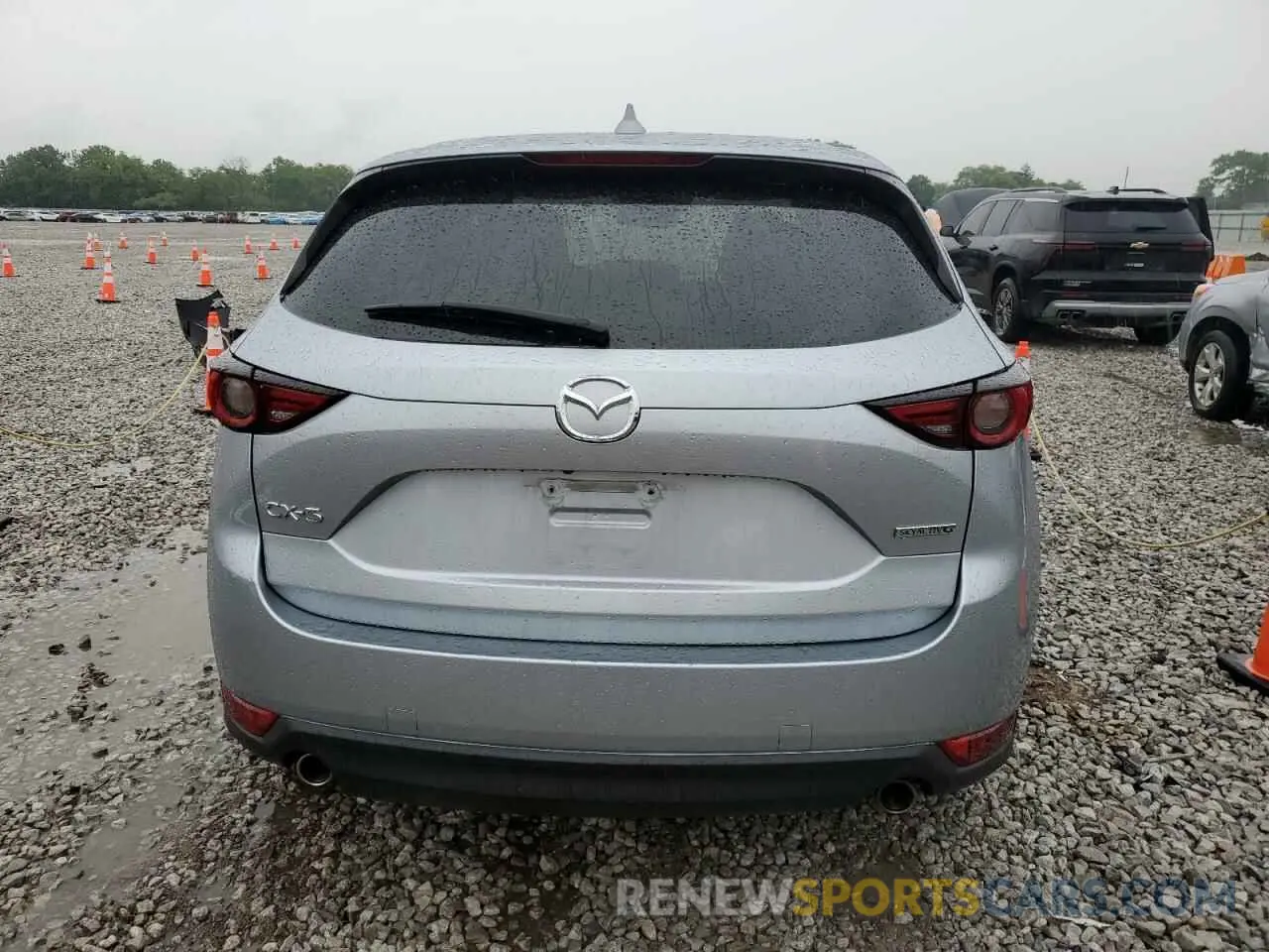 6 fotografías del automóvil dañado JM3KFADM4M1317376 MAZDA CX-5 2021