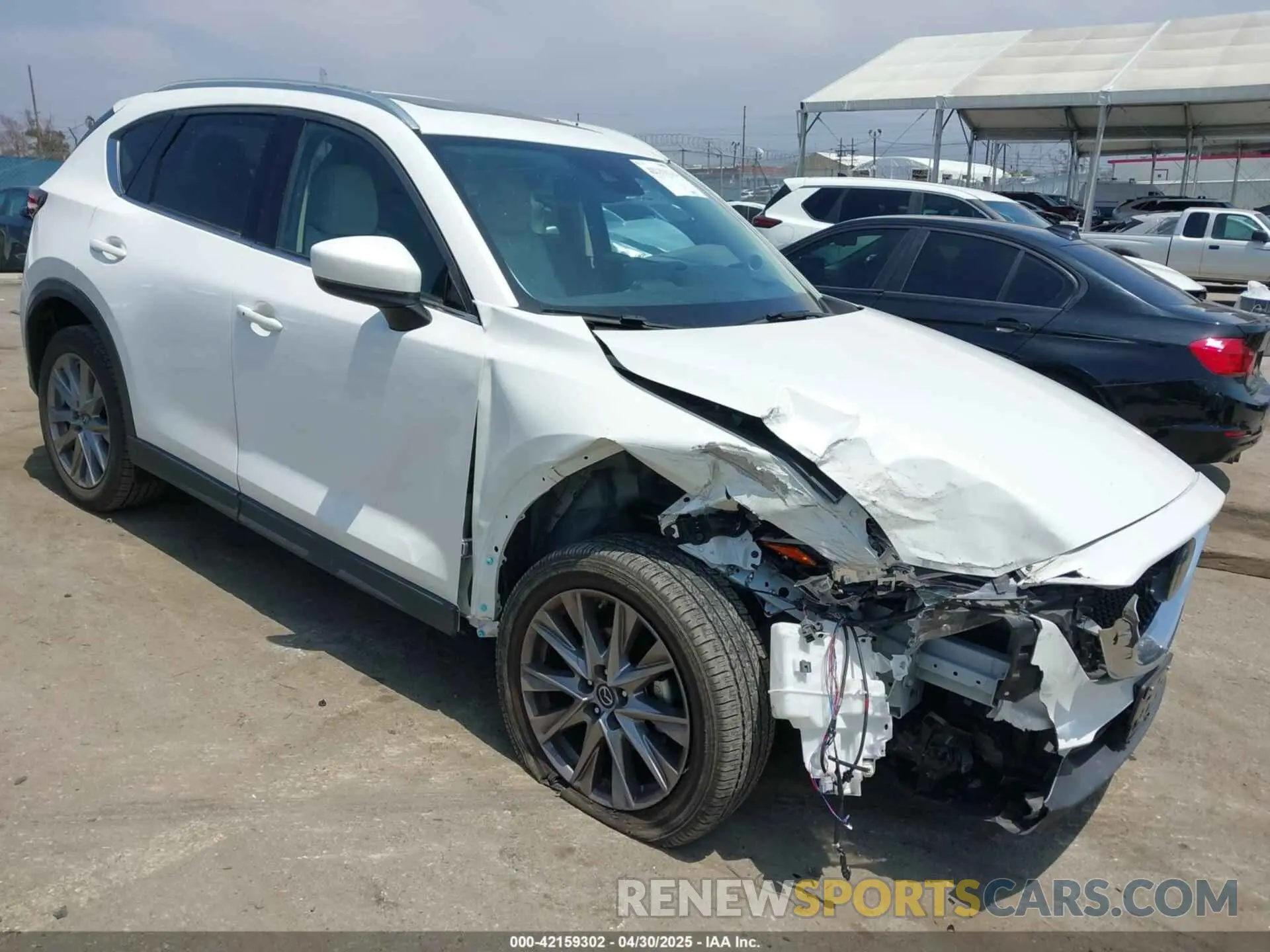 1 fotografías del automóvil dañado JM3KFADM5M0403849 MAZDA CX-5 2021