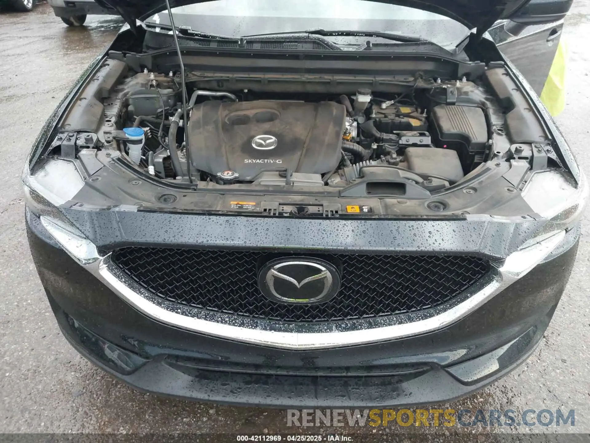 10 fotografías del automóvil dañado JM3KFADM7M0479475 MAZDA CX-5 2021