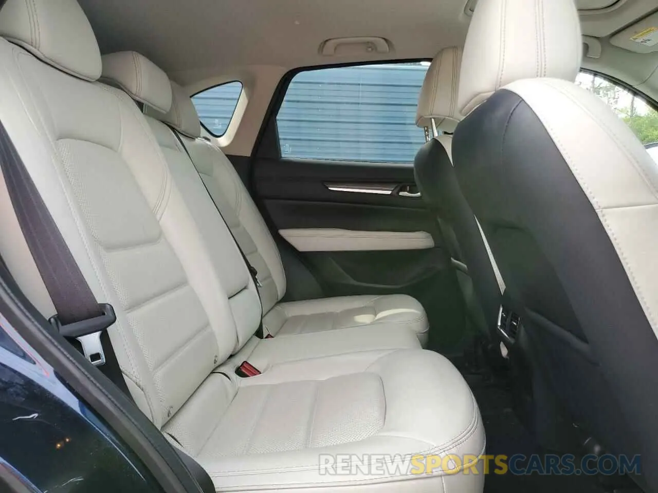 11 fotografías del automóvil dañado JM3KFADM8M0303938 MAZDA CX-5 2021