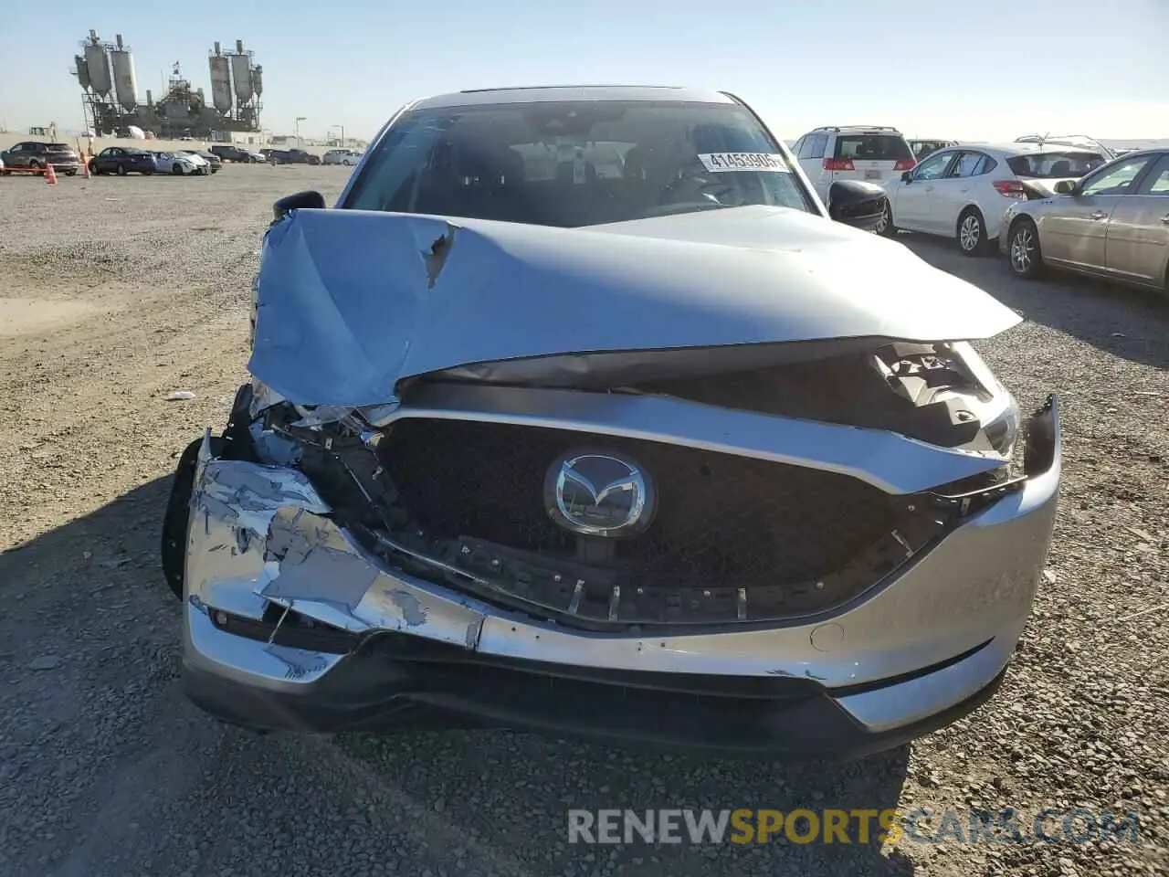 5 fotografías del automóvil dañado JM3KFADM8M0387839 MAZDA CX-5 2021