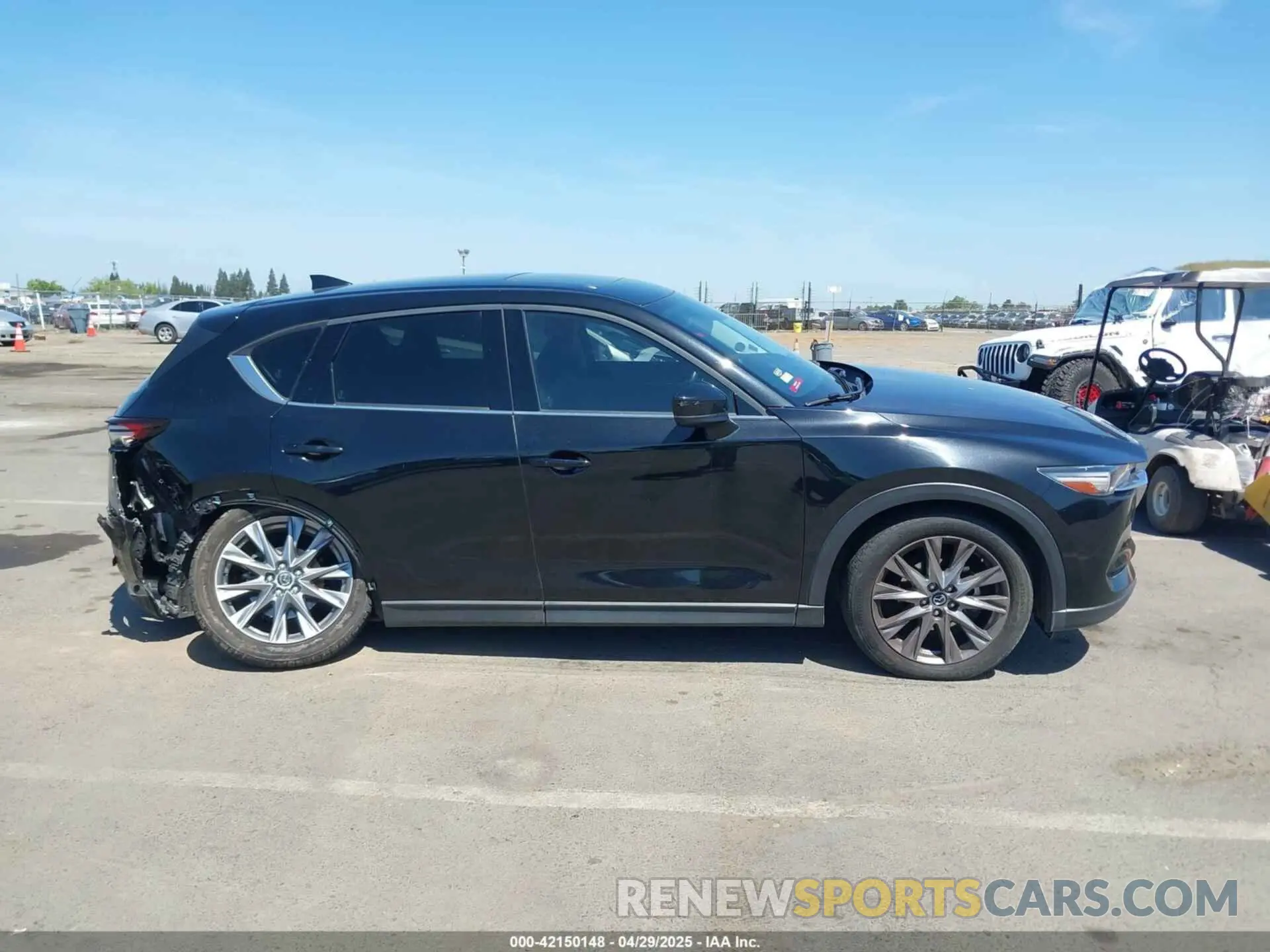 14 fotografías del automóvil dañado JM3KFADM8M1321527 MAZDA CX-5 2021