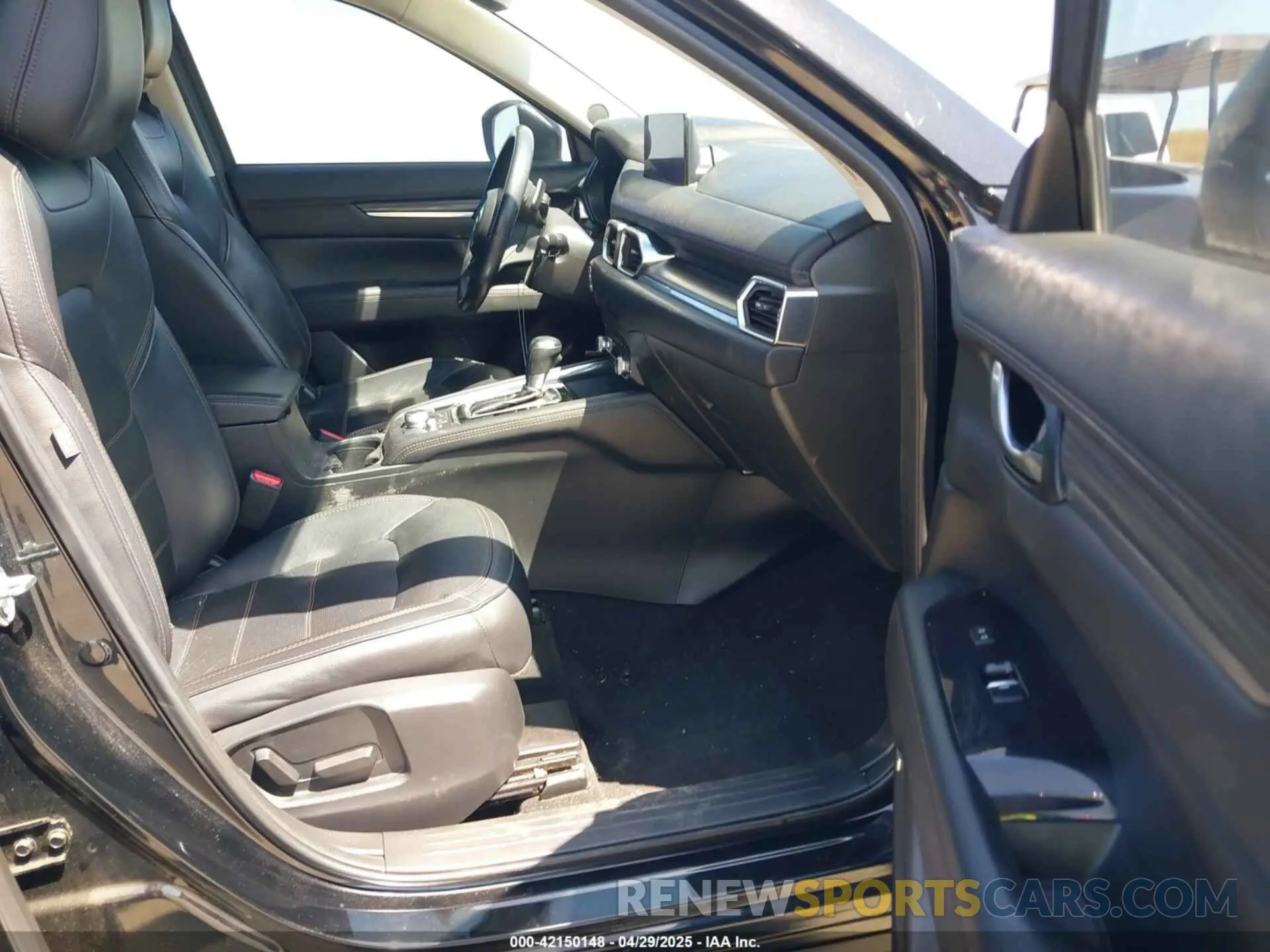 5 fotografías del automóvil dañado JM3KFADM8M1321527 MAZDA CX-5 2021