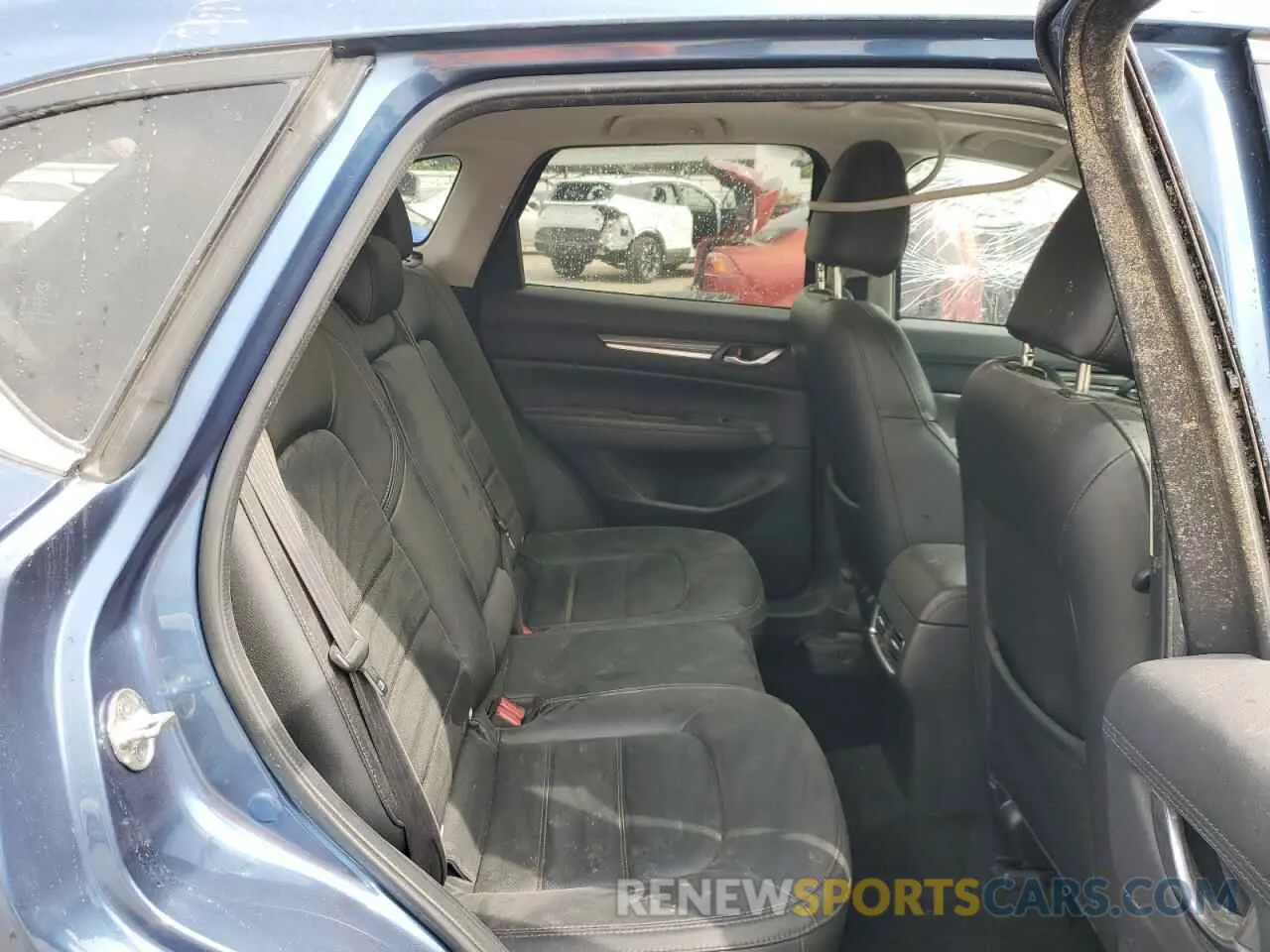 11 fotografías del automóvil dañado JM3KFADM8M1326582 MAZDA CX-5 2021