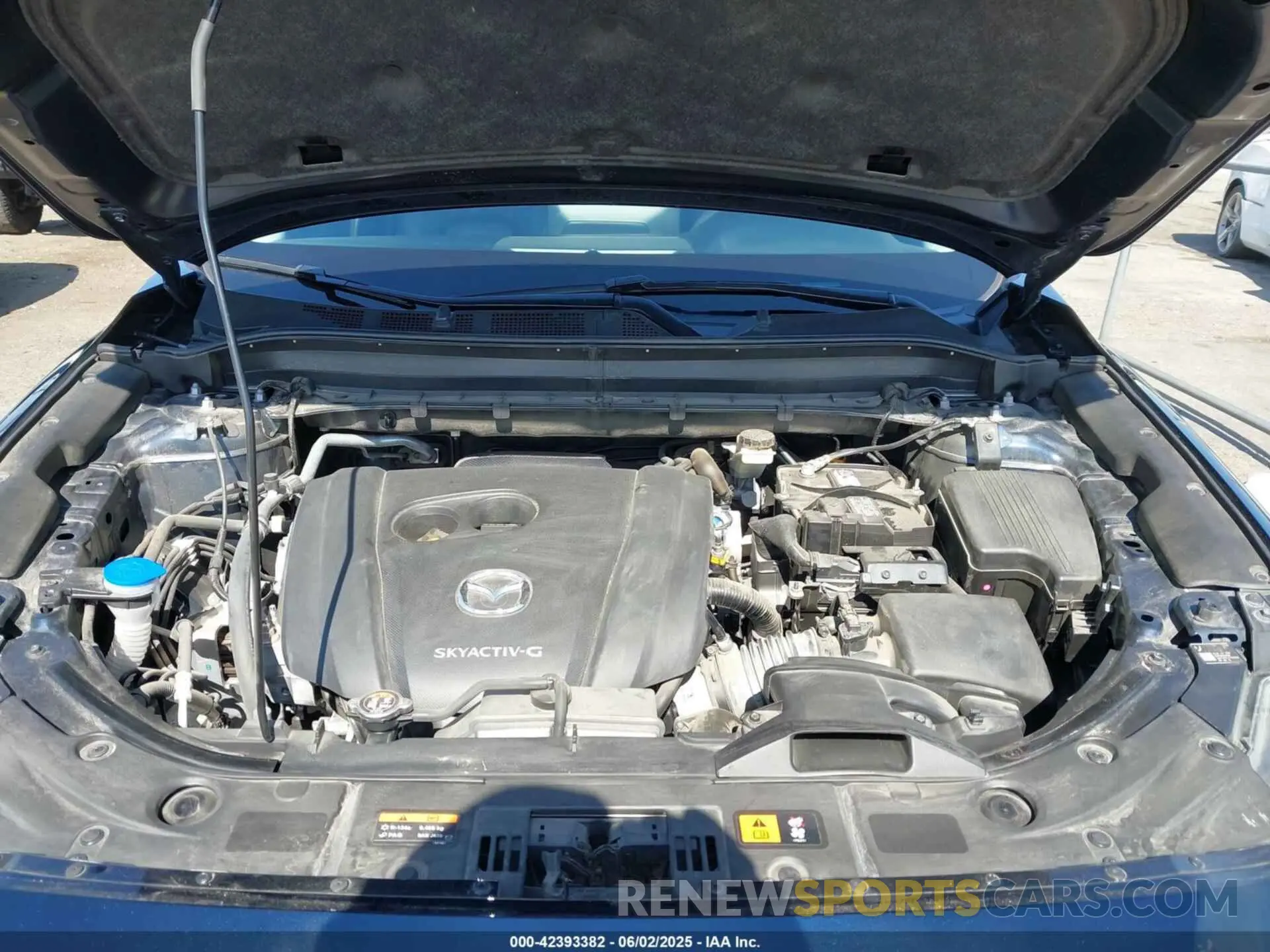 10 fotografías del automóvil dañado JM3KFADMXM0413521 MAZDA CX-5 2021