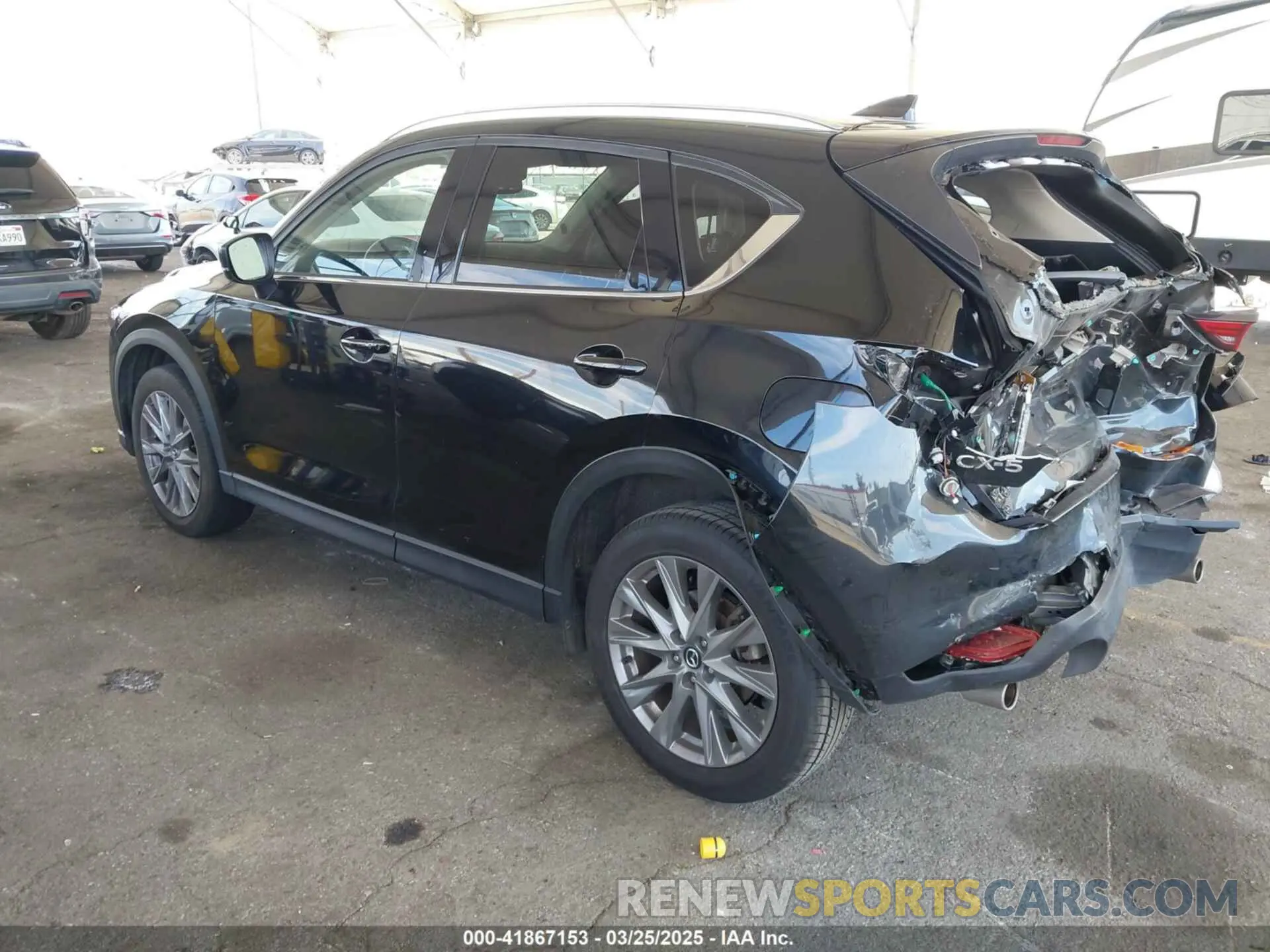 3 fotografías del automóvil dañado JM3KFADMXM1342413 MAZDA CX-5 2021
