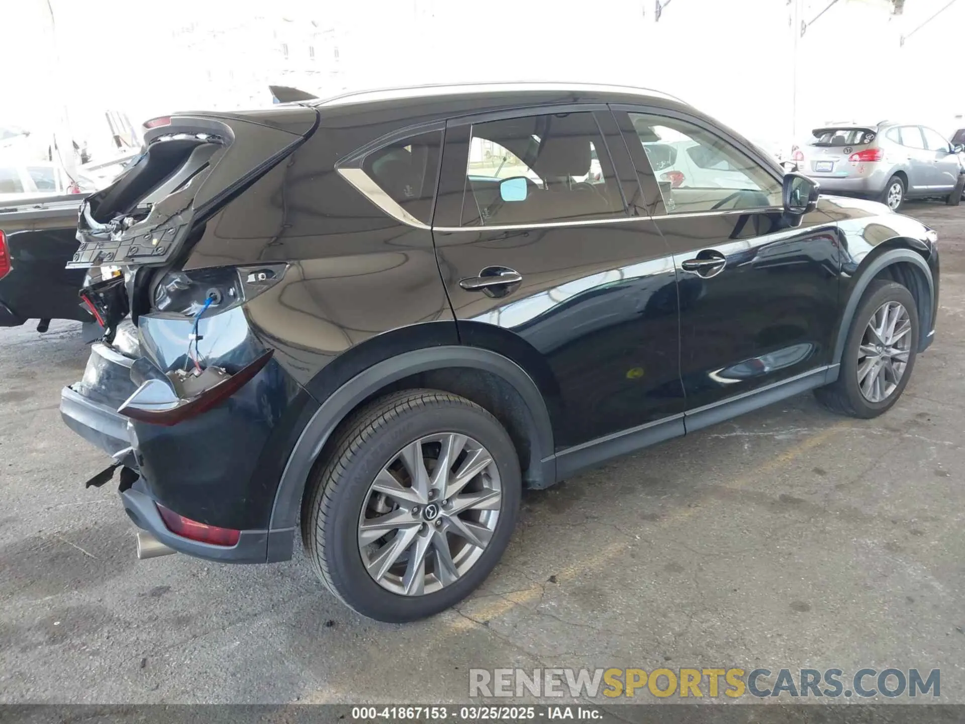 4 fotografías del automóvil dañado JM3KFADMXM1342413 MAZDA CX-5 2021