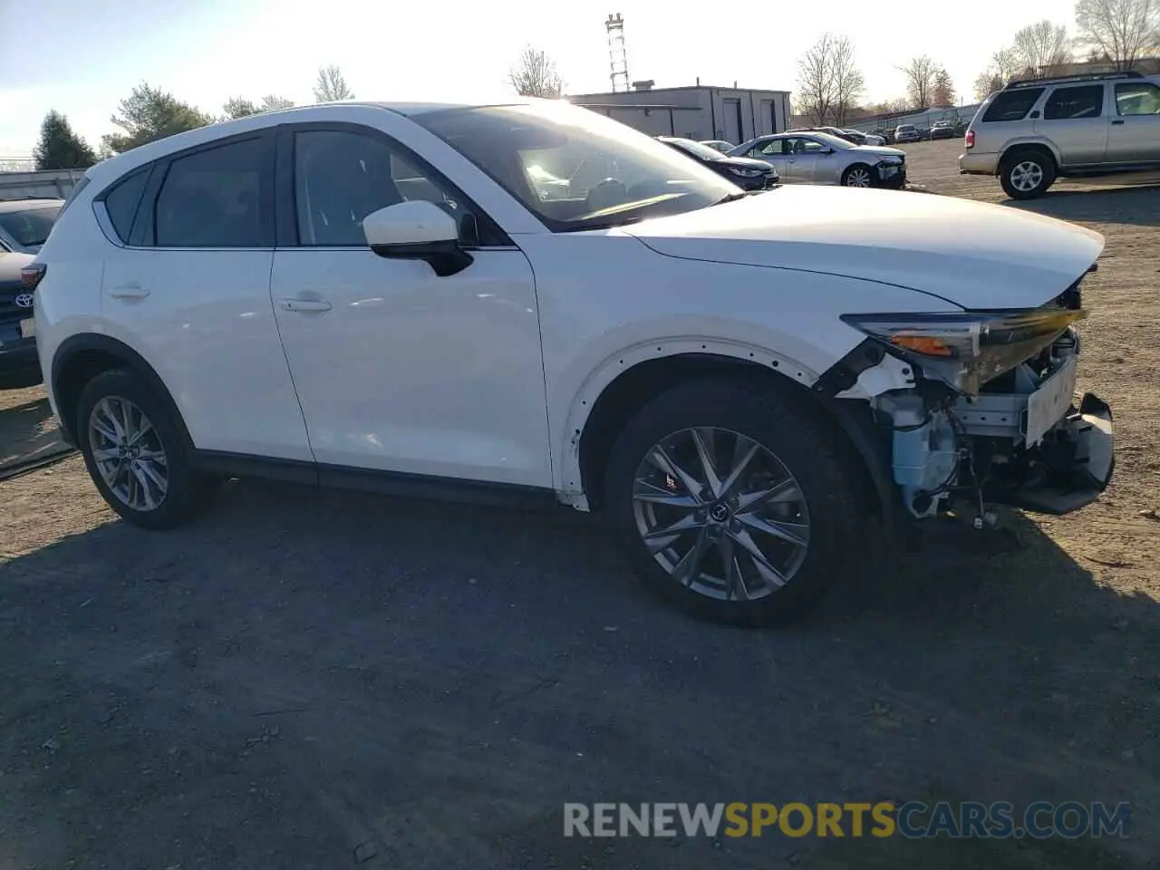 4 fotografías del automóvil dañado JM3KFBAY1M0437350 MAZDA CX-5 2021