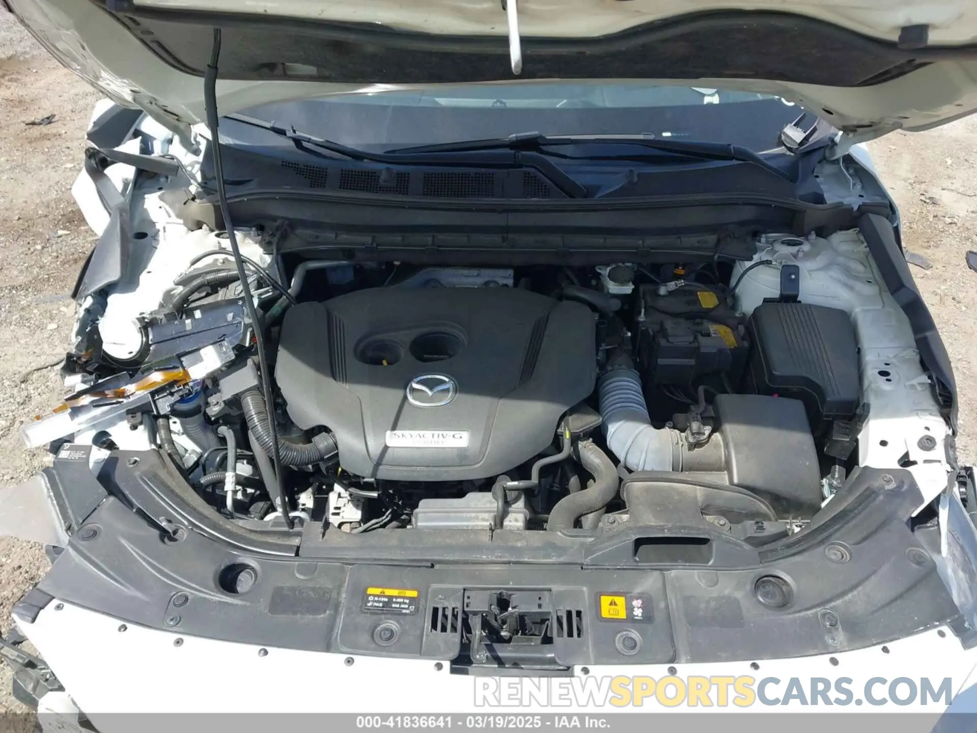 10 fotografías del automóvil dañado JM3KFBAY2M0452651 MAZDA CX-5 2021
