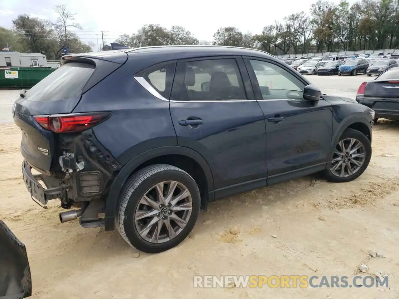 3 fotografías del automóvil dañado JM3KFBAY4M0433972 MAZDA CX-5 2021