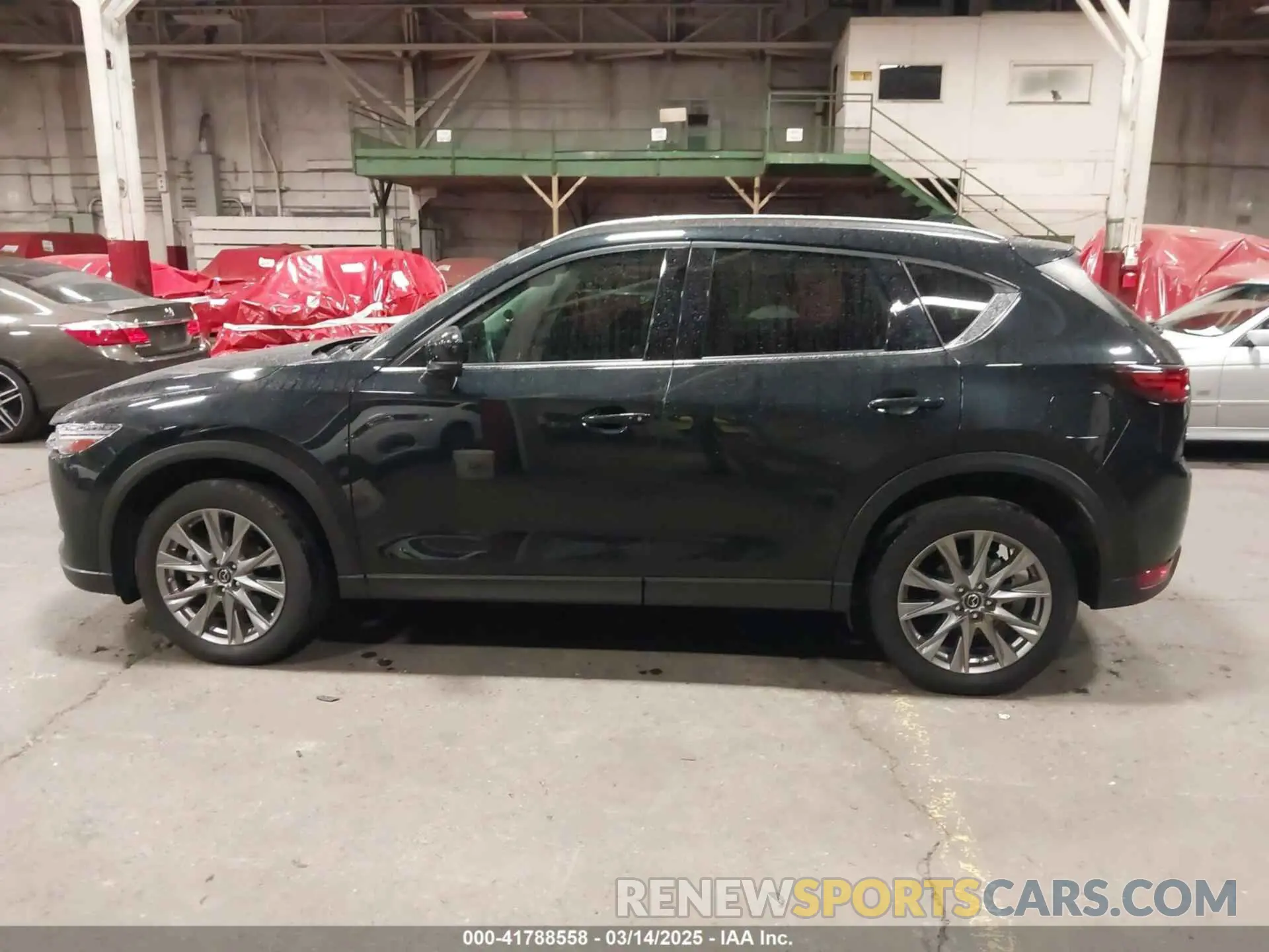 13 fotografías del automóvil dañado JM3KFBAY5M0412046 MAZDA CX-5 2021
