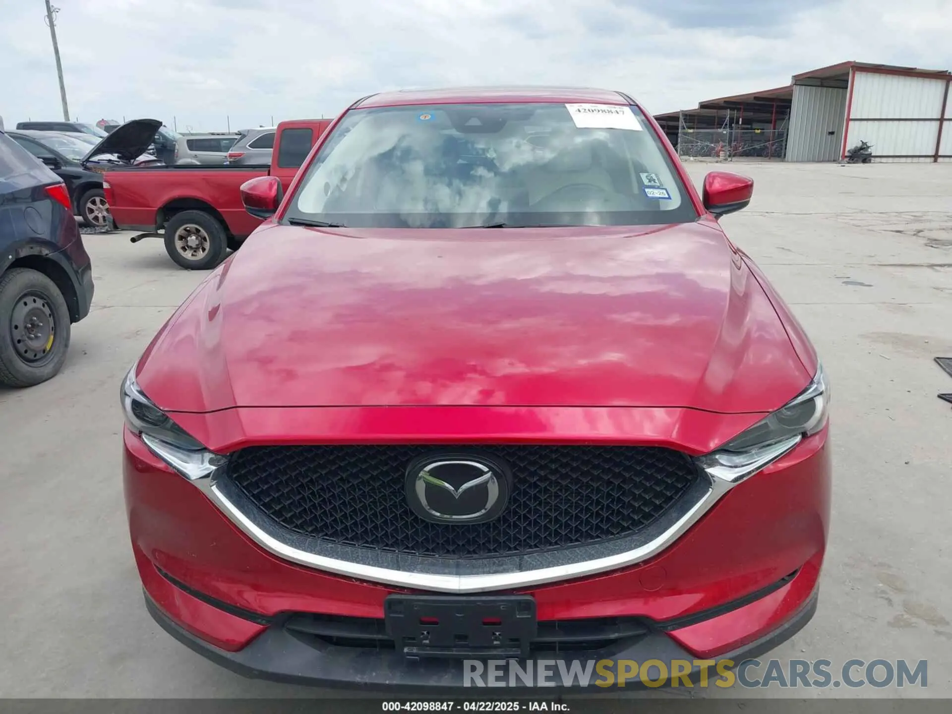12 fotografías del automóvil dañado JM3KFBAY8M0451567 MAZDA CX-5 2021