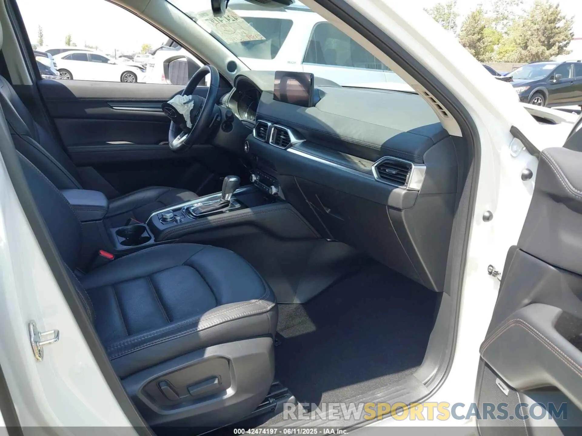 5 fotografías del automóvil dañado JM3KFBAYXM0405710 MAZDA CX-5 2021
