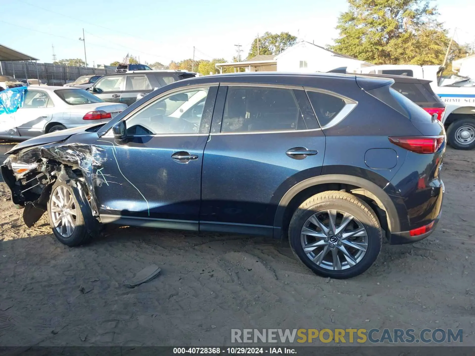 14 fotografías del automóvil dañado JM3KFBAYXM0465762 MAZDA CX-5 2021