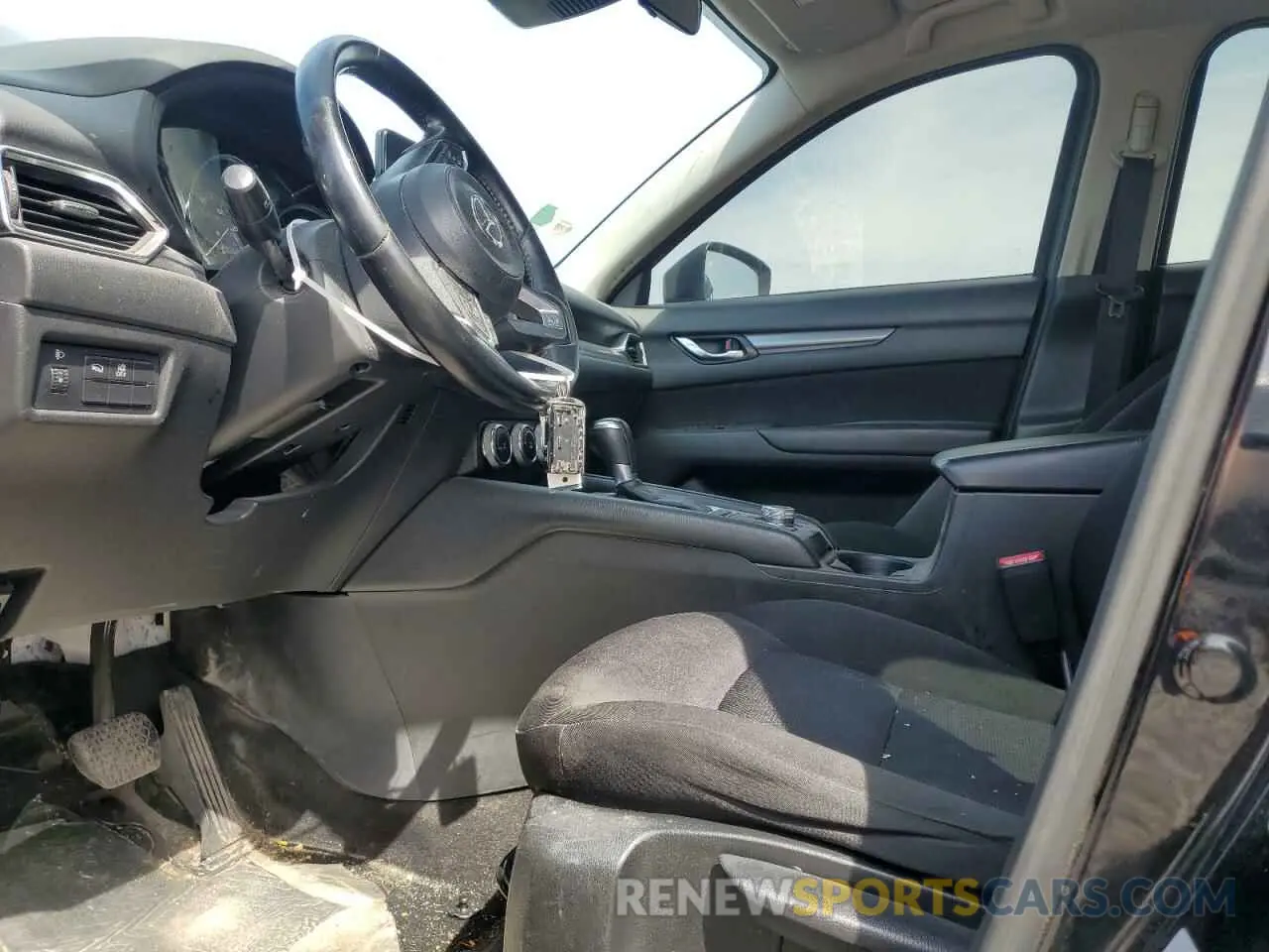 7 fotografías del automóvil dañado JM3KFBBM3M1331391 MAZDA CX-5 2021