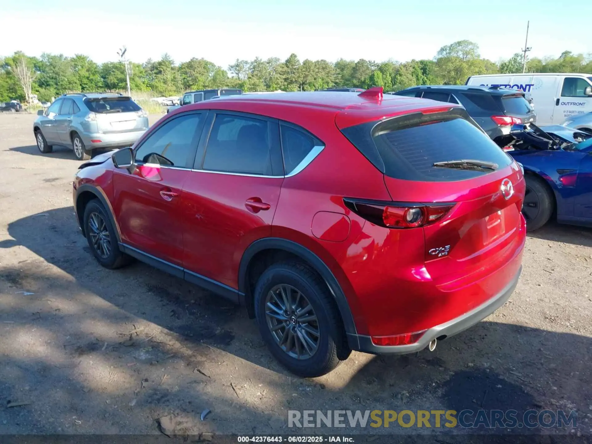 14 fotografías del automóvil dañado JM3KFBBM5M1300255 MAZDA CX-5 2021