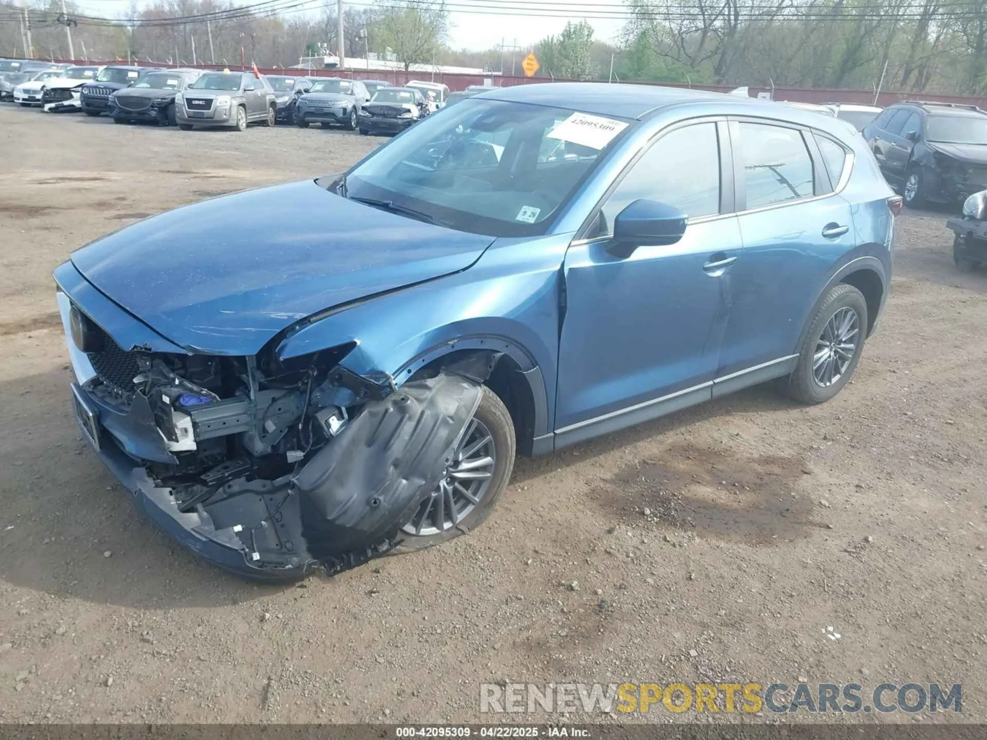 2 fotografías del automóvil dañado JM3KFBBM5M1313765 MAZDA CX-5 2021