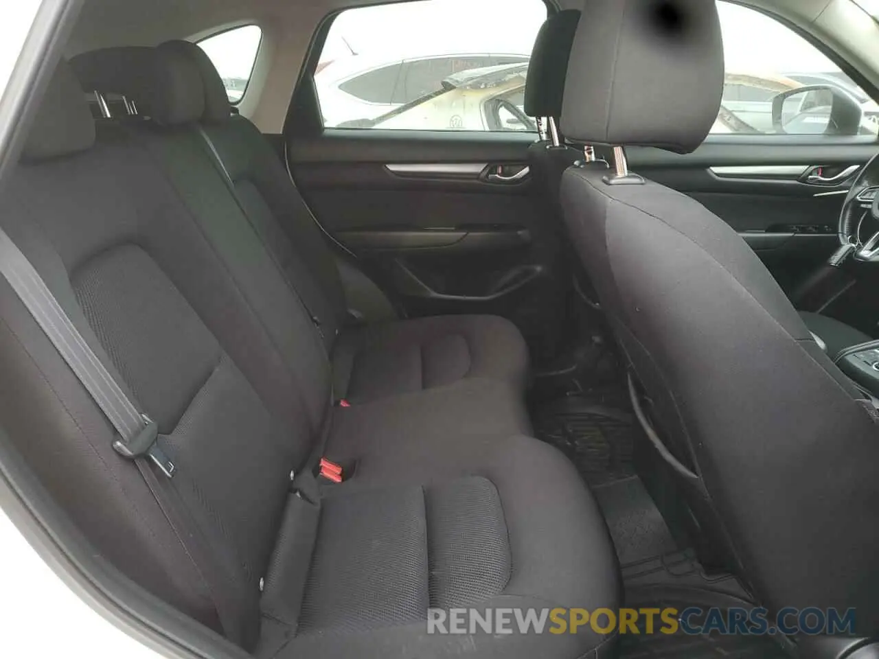 10 fotografías del automóvil dañado JM3KFBBM6M0398234 MAZDA CX-5 2021