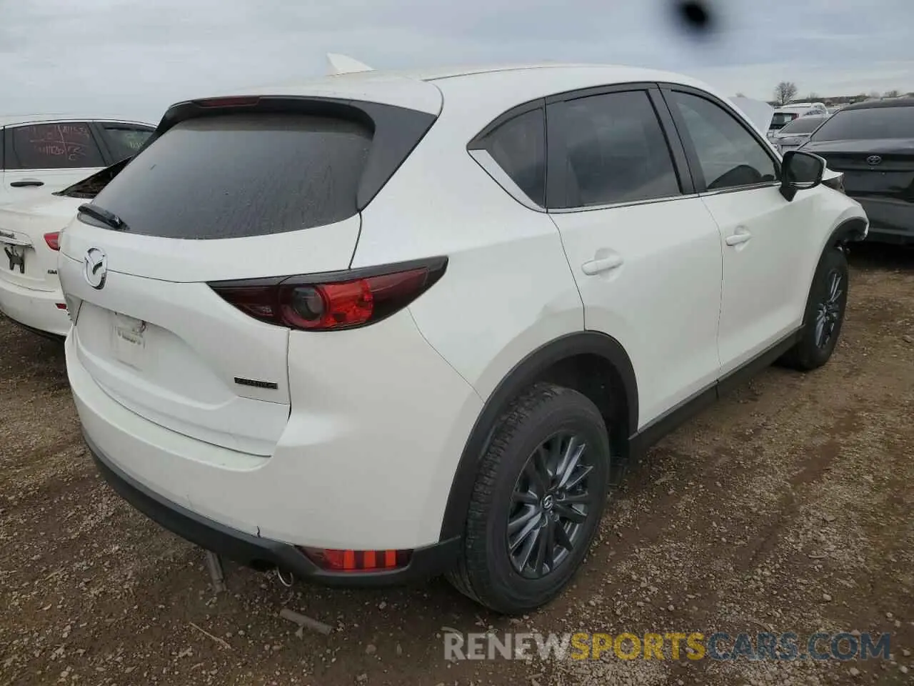 3 fotografías del automóvil dañado JM3KFBBM6M0398234 MAZDA CX-5 2021