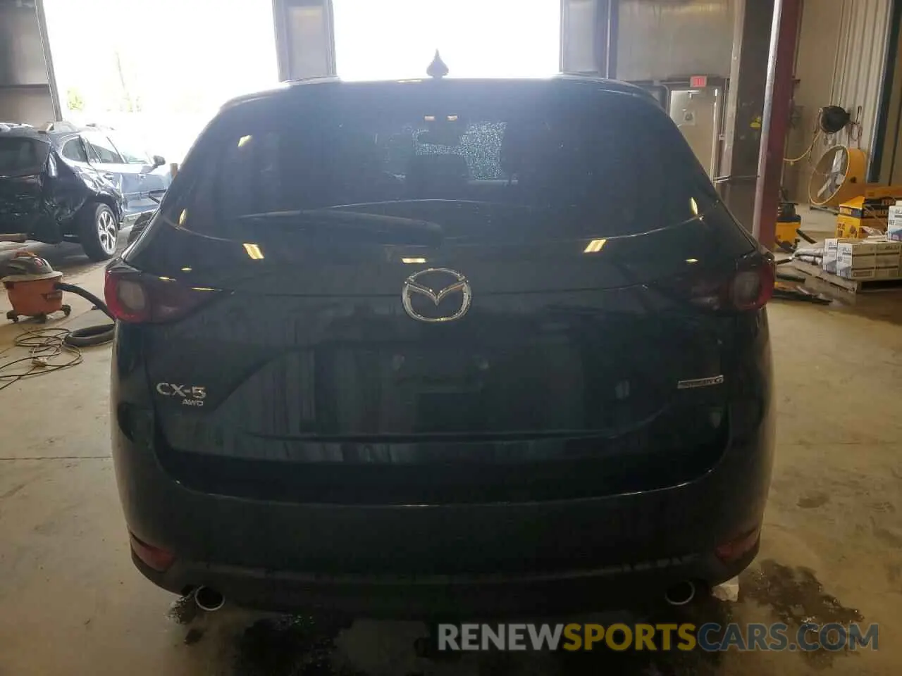 6 fotografías del automóvil dañado JM3KFBBM7M0320111 MAZDA CX-5 2021
