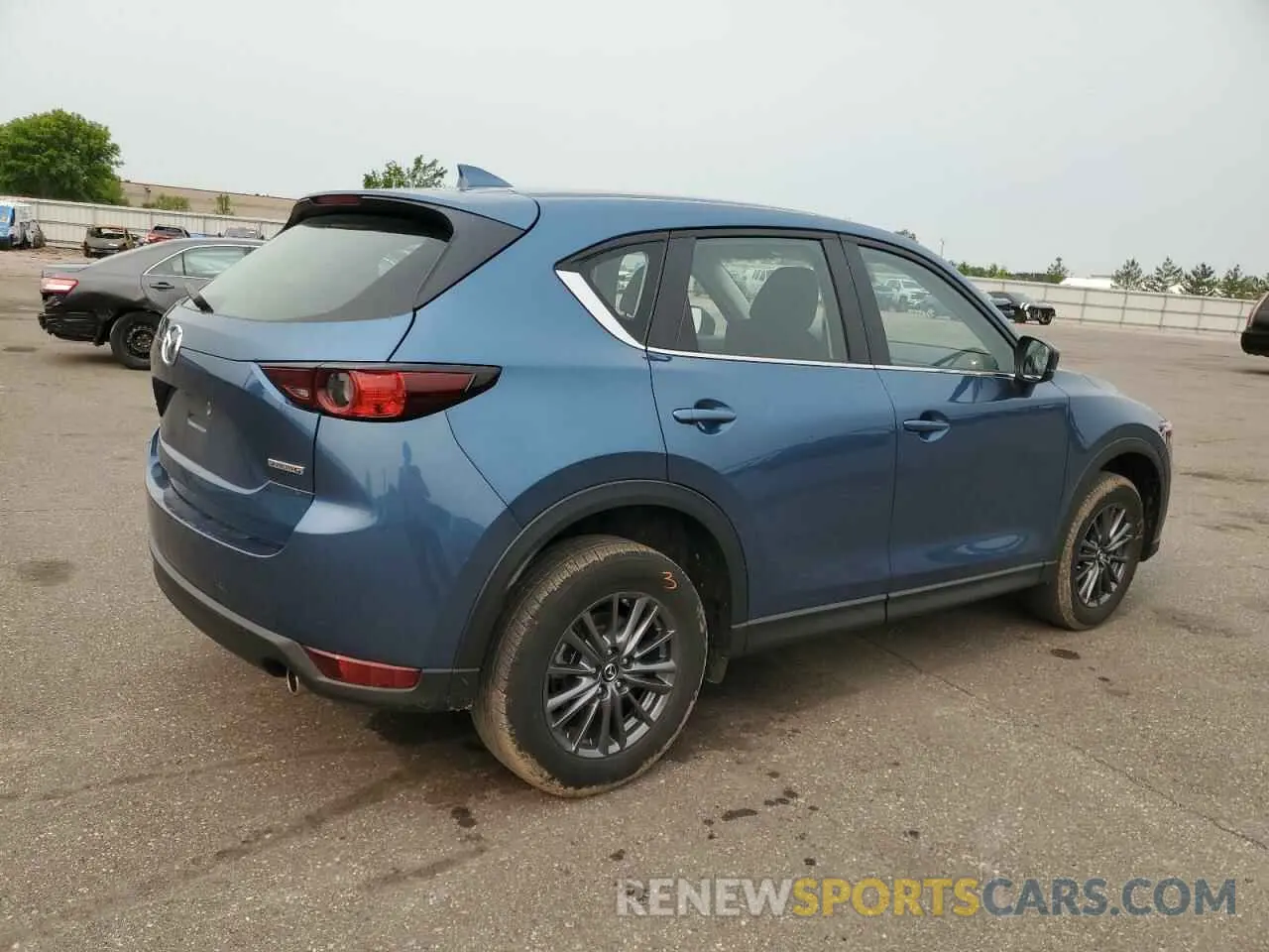 3 fotografías del automóvil dañado JM3KFBBM7M0403604 MAZDA CX-5 2021