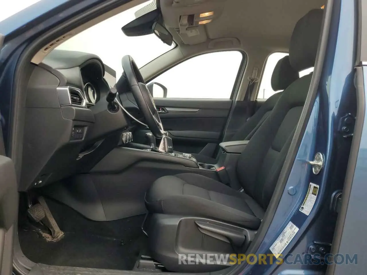 7 fotografías del automóvil dañado JM3KFBBM7M0403604 MAZDA CX-5 2021