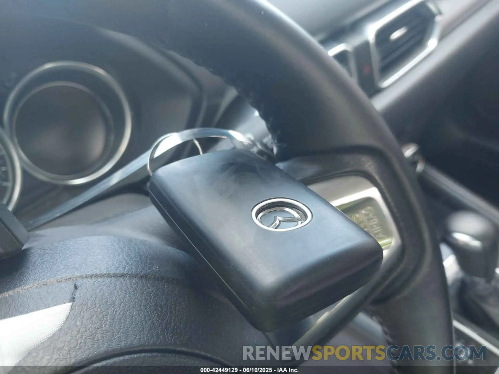 11 fotografías del automóvil dañado JM3KFBBMXM0417657 MAZDA CX-5 2021