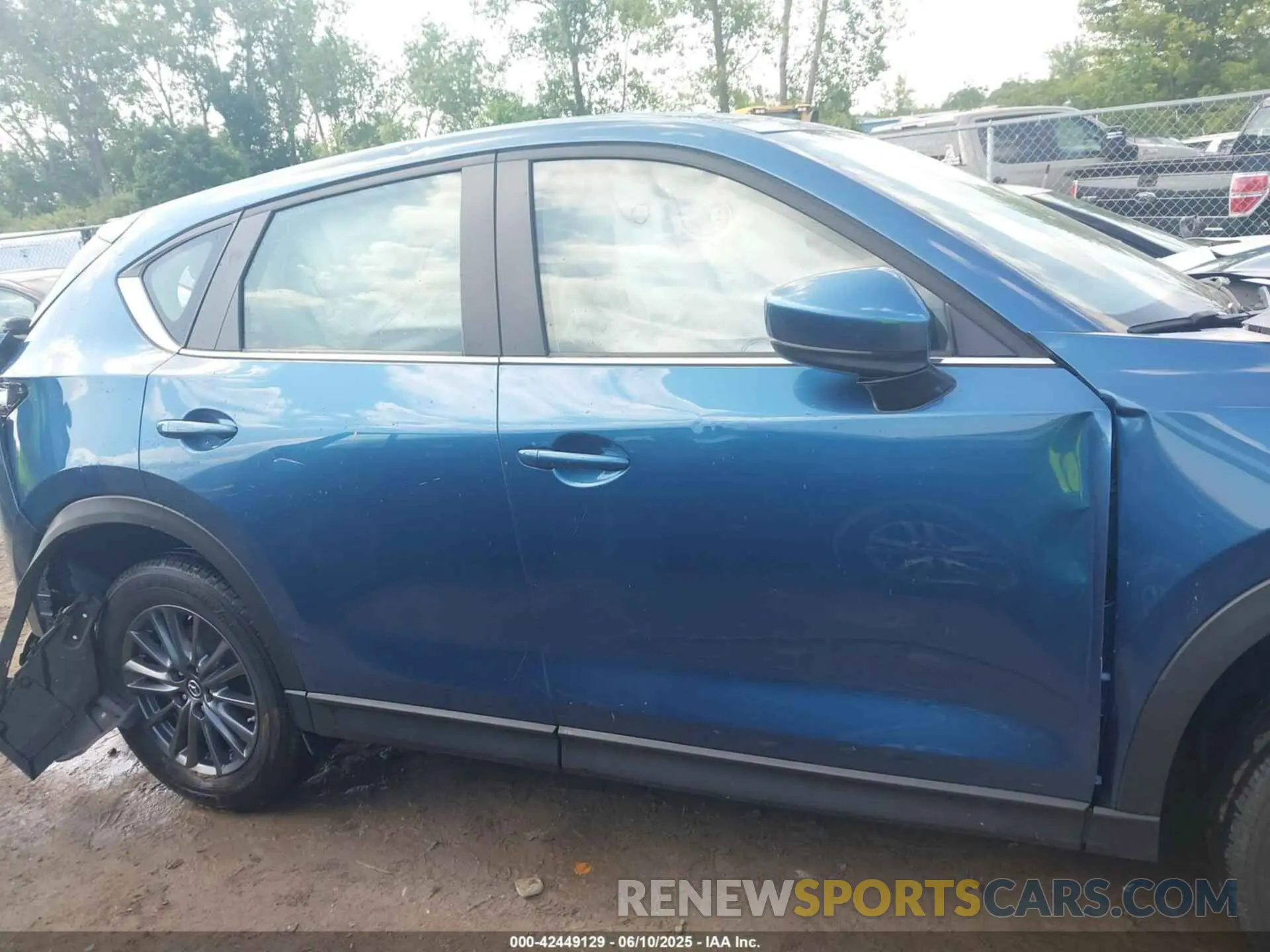 13 fotografías del automóvil dañado JM3KFBBMXM0417657 MAZDA CX-5 2021