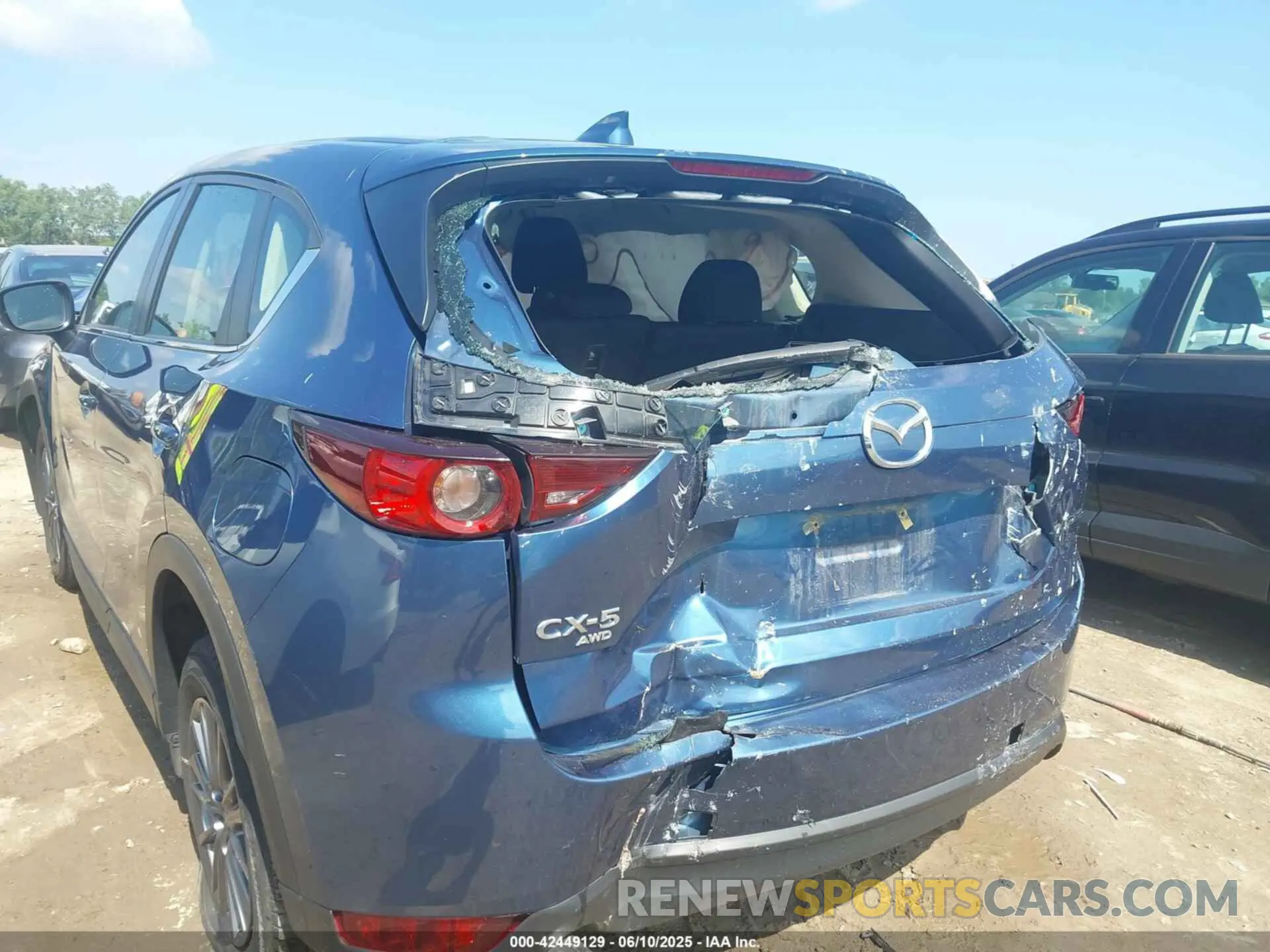 6 fotografías del automóvil dañado JM3KFBBMXM0417657 MAZDA CX-5 2021