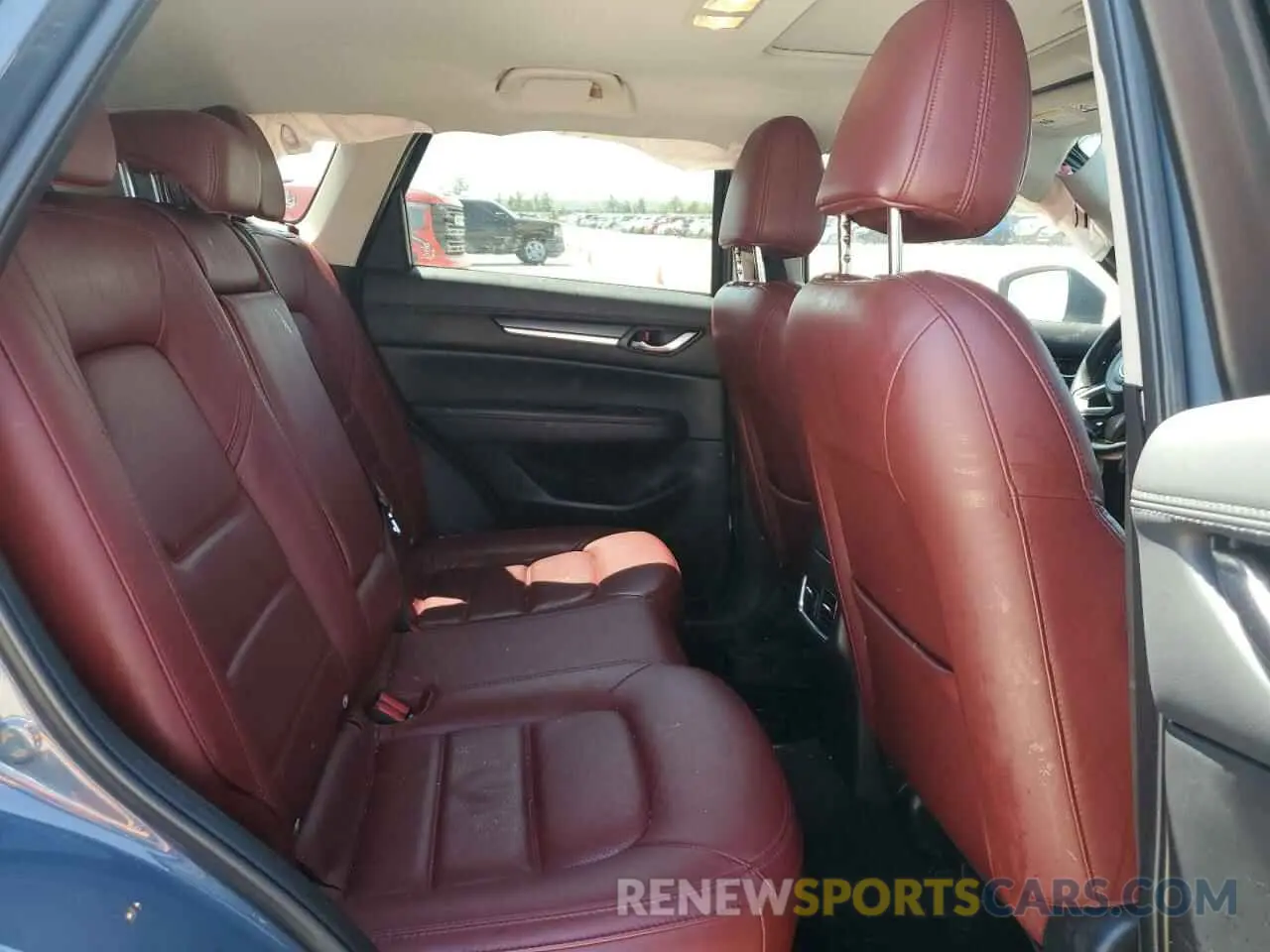 10 fotografías del automóvil dañado JM3KFBCM0M0482466 MAZDA CX-5 2021