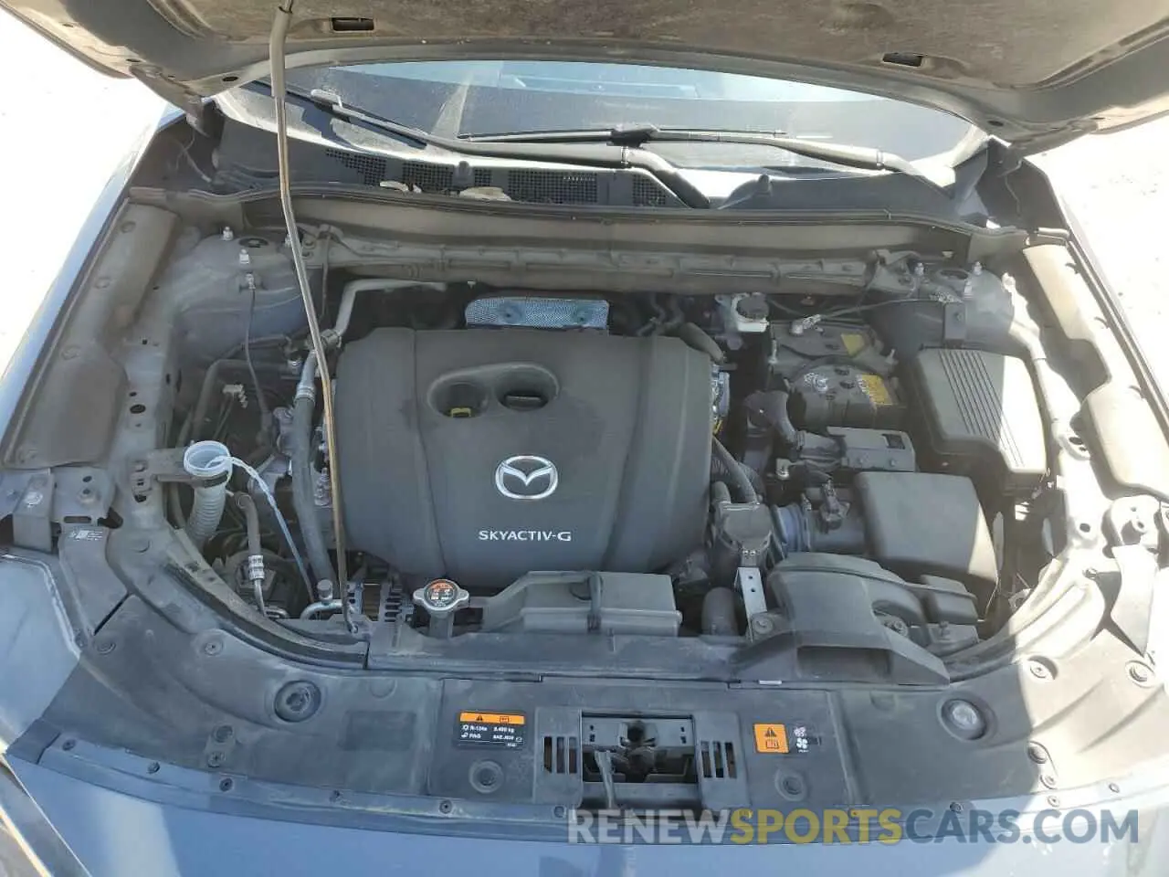 11 fotografías del automóvil dañado JM3KFBCM0M0482466 MAZDA CX-5 2021
