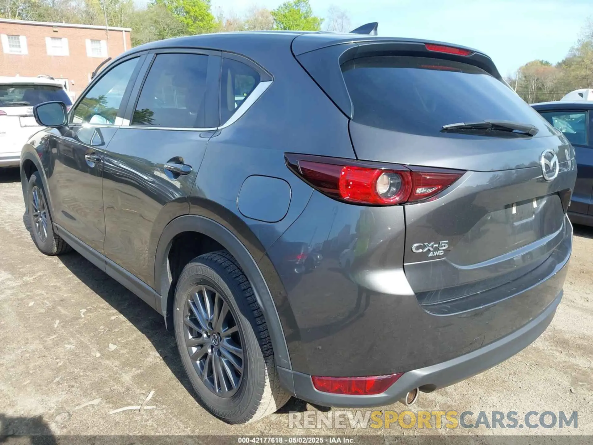3 fotografías del automóvil dañado JM3KFBCM0M1327359 MAZDA CX-5 2021