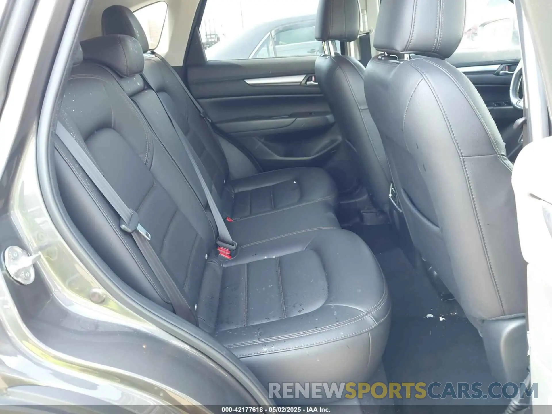 8 fotografías del automóvil dañado JM3KFBCM0M1327359 MAZDA CX-5 2021