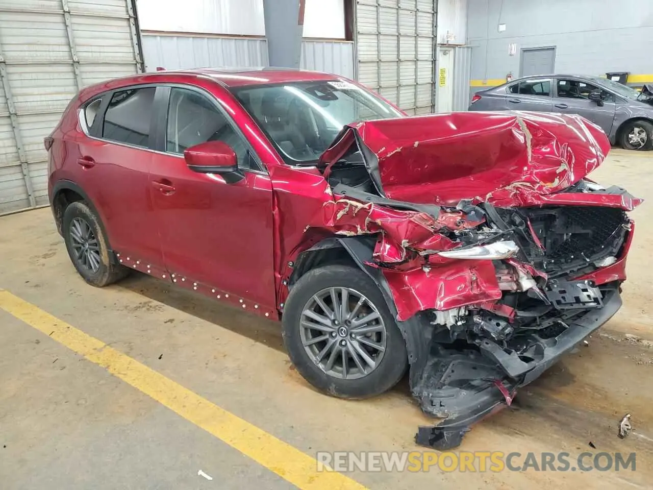 4 fotografías del automóvil dañado JM3KFBCM0M1353556 MAZDA CX-5 2021