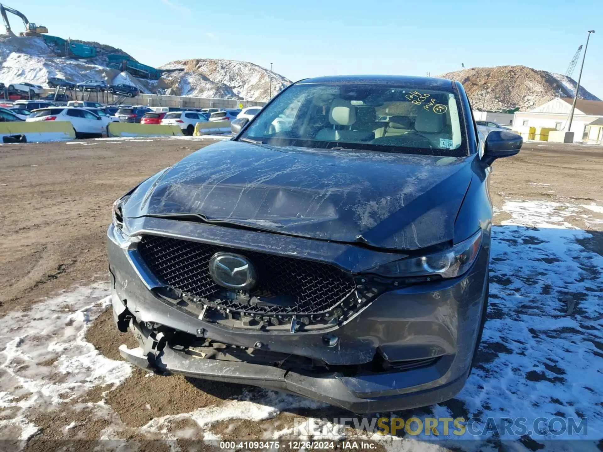 13 fotografías del automóvil dañado JM3KFBCM1M0493766 MAZDA CX-5 2021