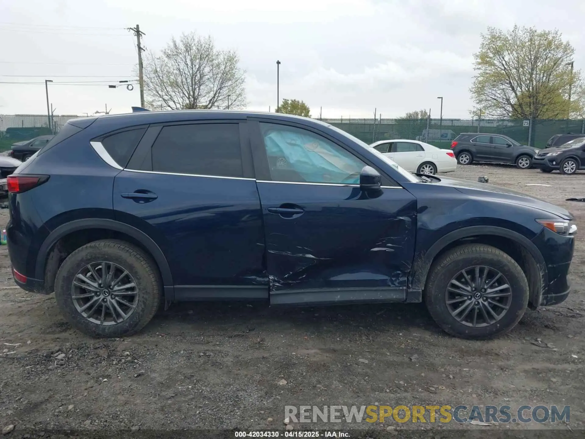 12 fotografías del automóvil dañado JM3KFBCM1M1336457 MAZDA CX-5 2021