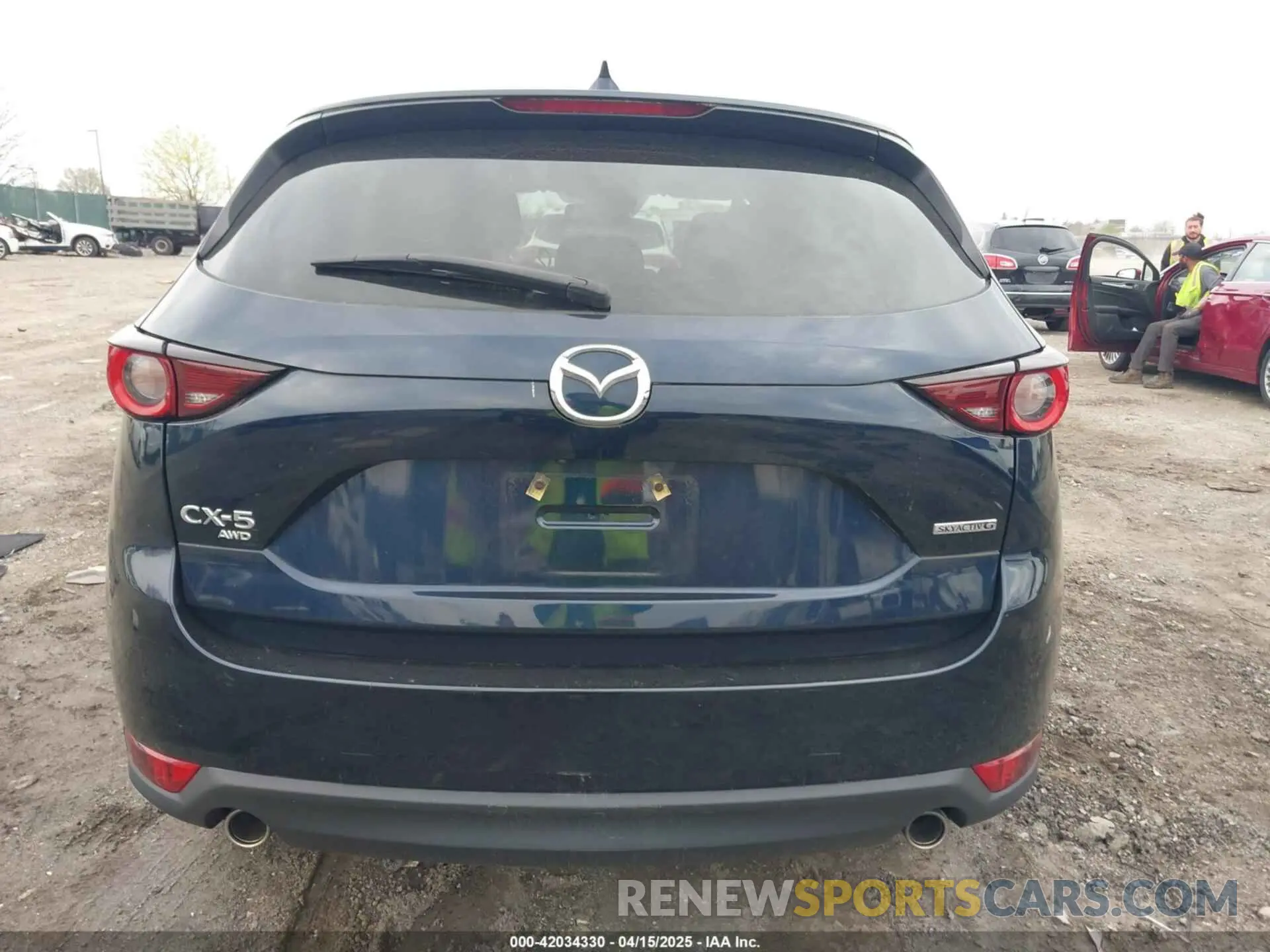 15 fotografías del automóvil dañado JM3KFBCM1M1336457 MAZDA CX-5 2021