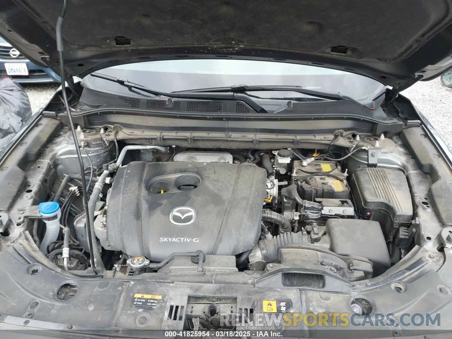 10 fotografías del automóvil dañado JM3KFBCM2M0484011 MAZDA CX-5 2021