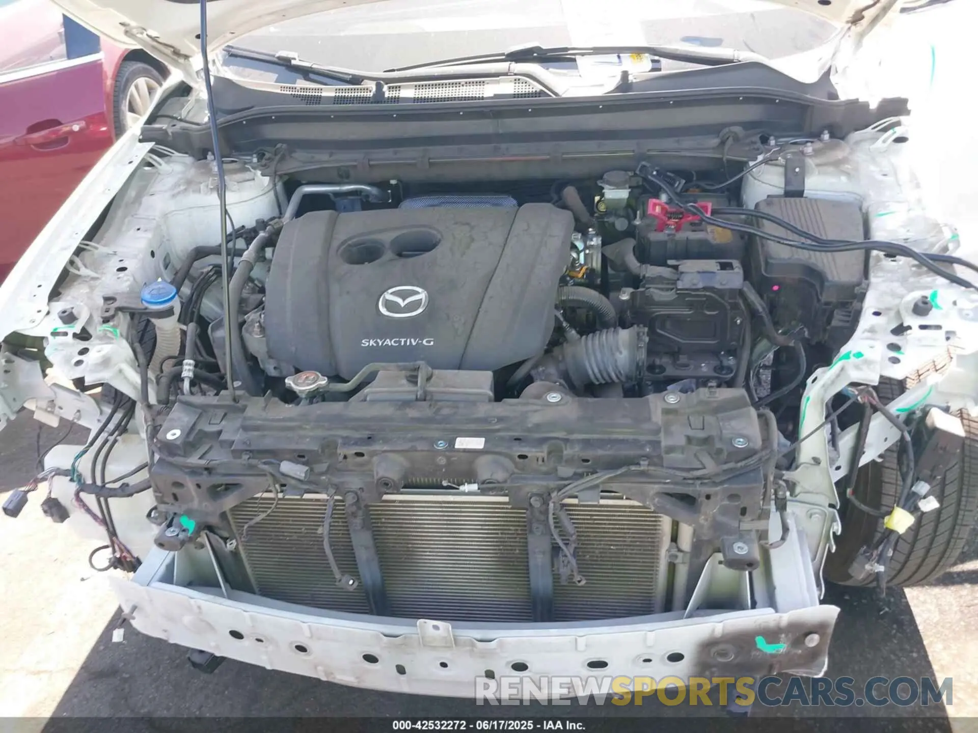 10 fotografías del automóvil dañado JM3KFBCM2M0487832 MAZDA CX-5 2021